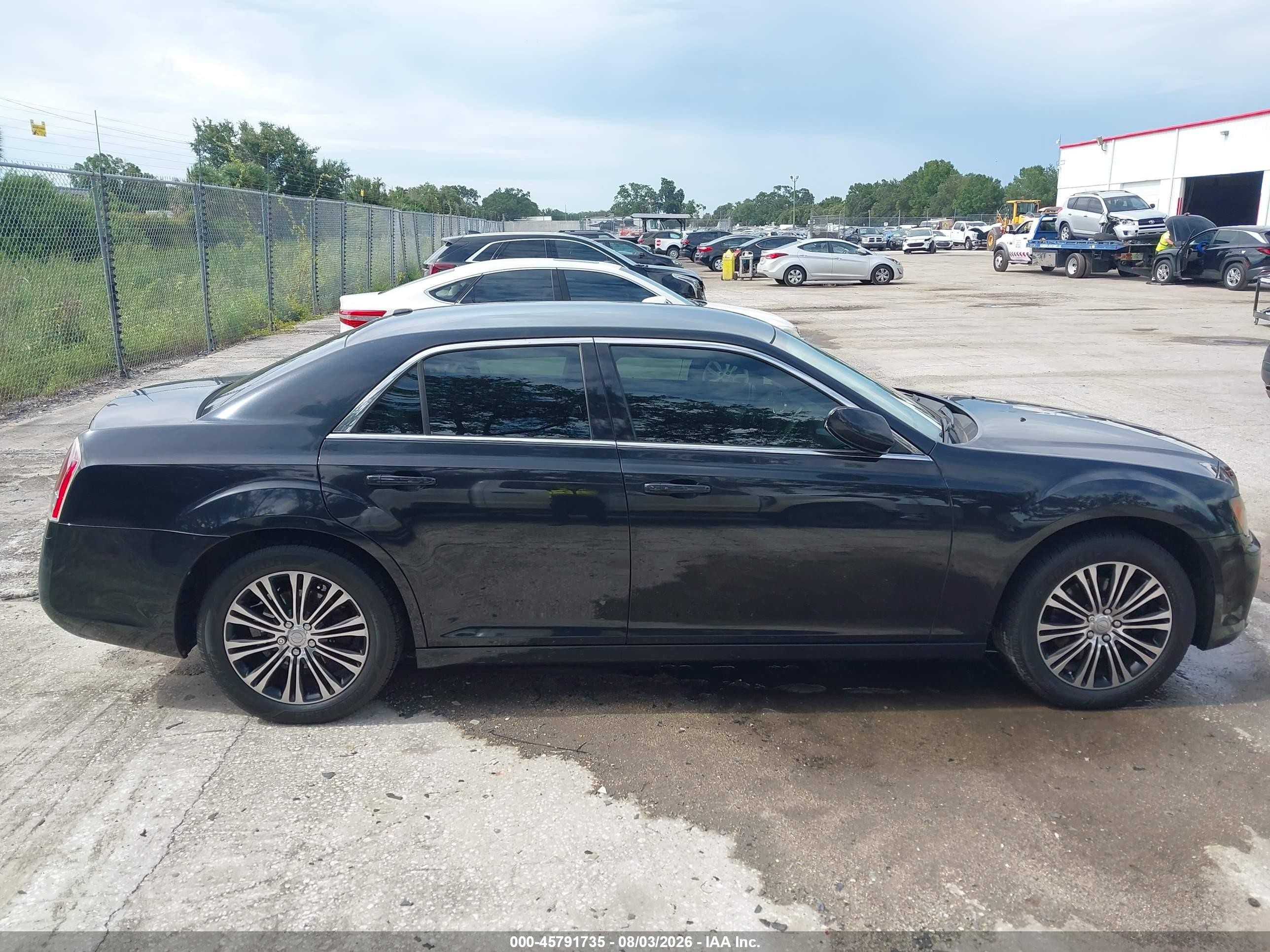 2014 Chrysler 300 300s Black vin: 2C3CCAGGXEH124457