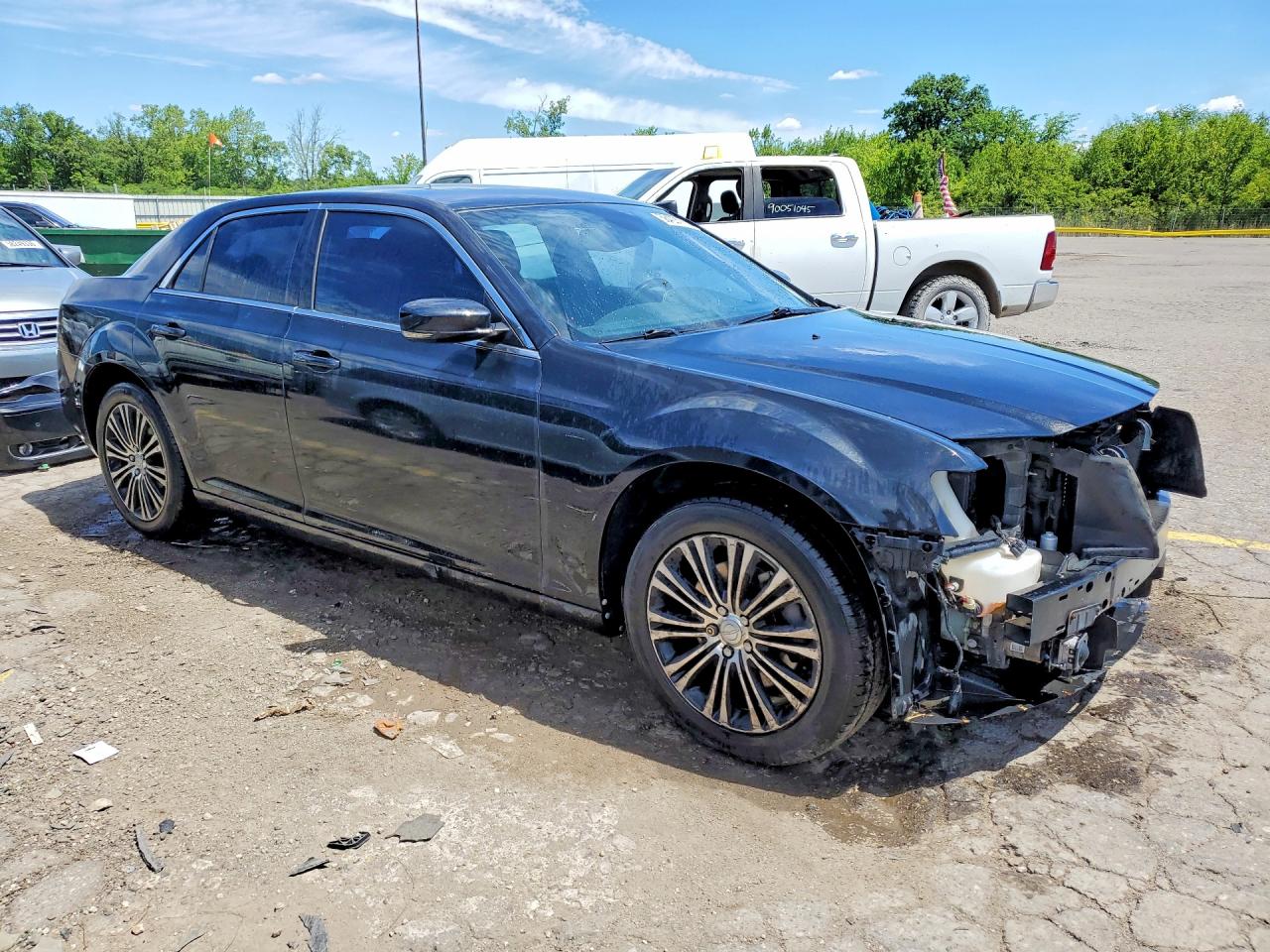 2014 Chrysler 300 S Black vin: 2C3CCAGT0EH201592