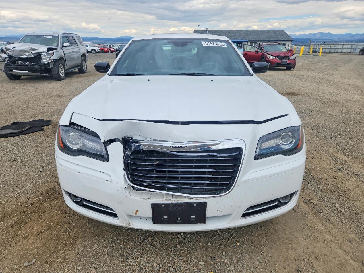 2013 Chrysler 300 S White vin: 2C3CCAGT7DH608467