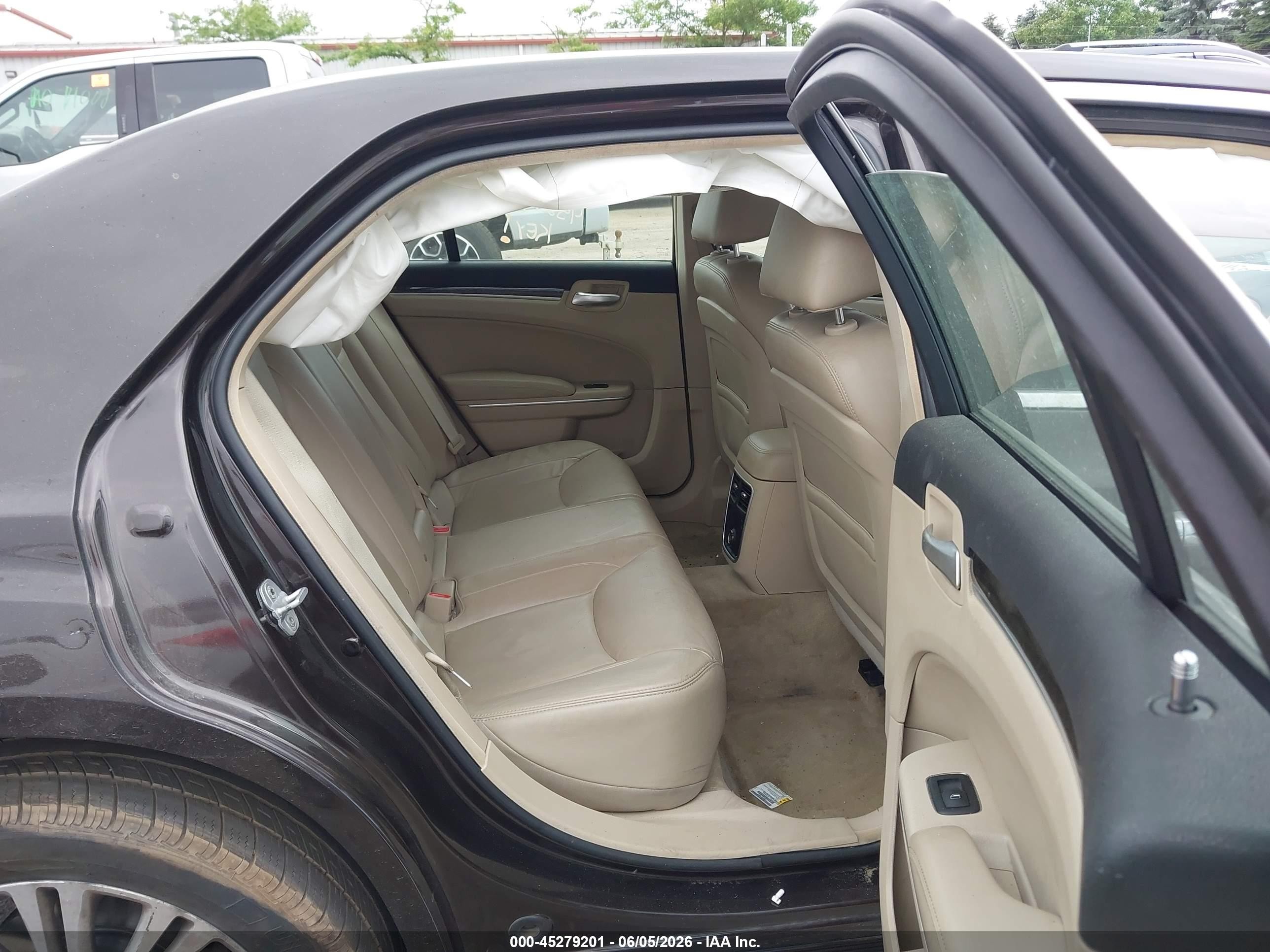 2012 Chrysler 300 Limited Gray vin: 2C3CCAHG4CH182589