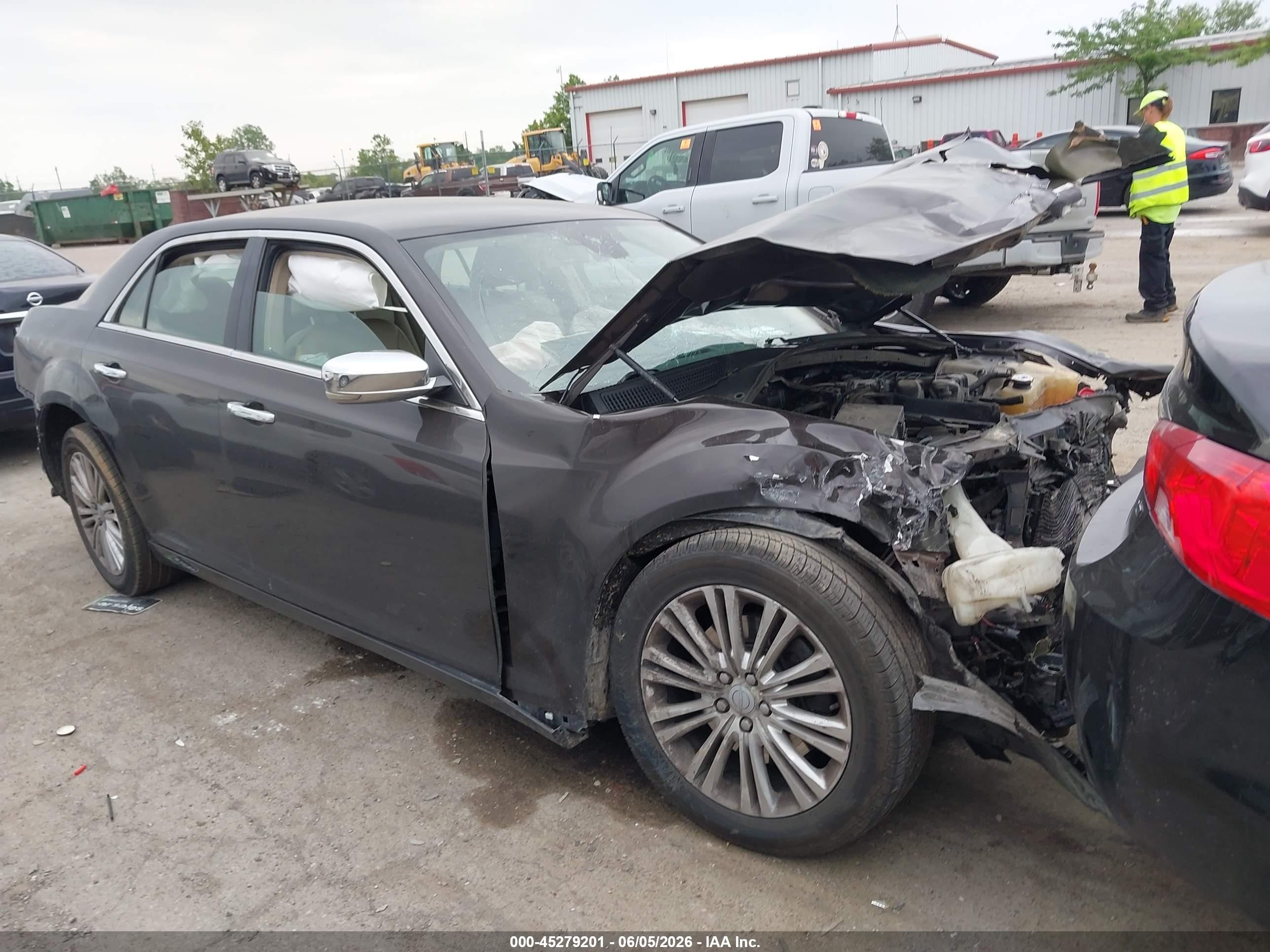2012 Chrysler 300 Limited Gray vin: 2C3CCAHG4CH182589