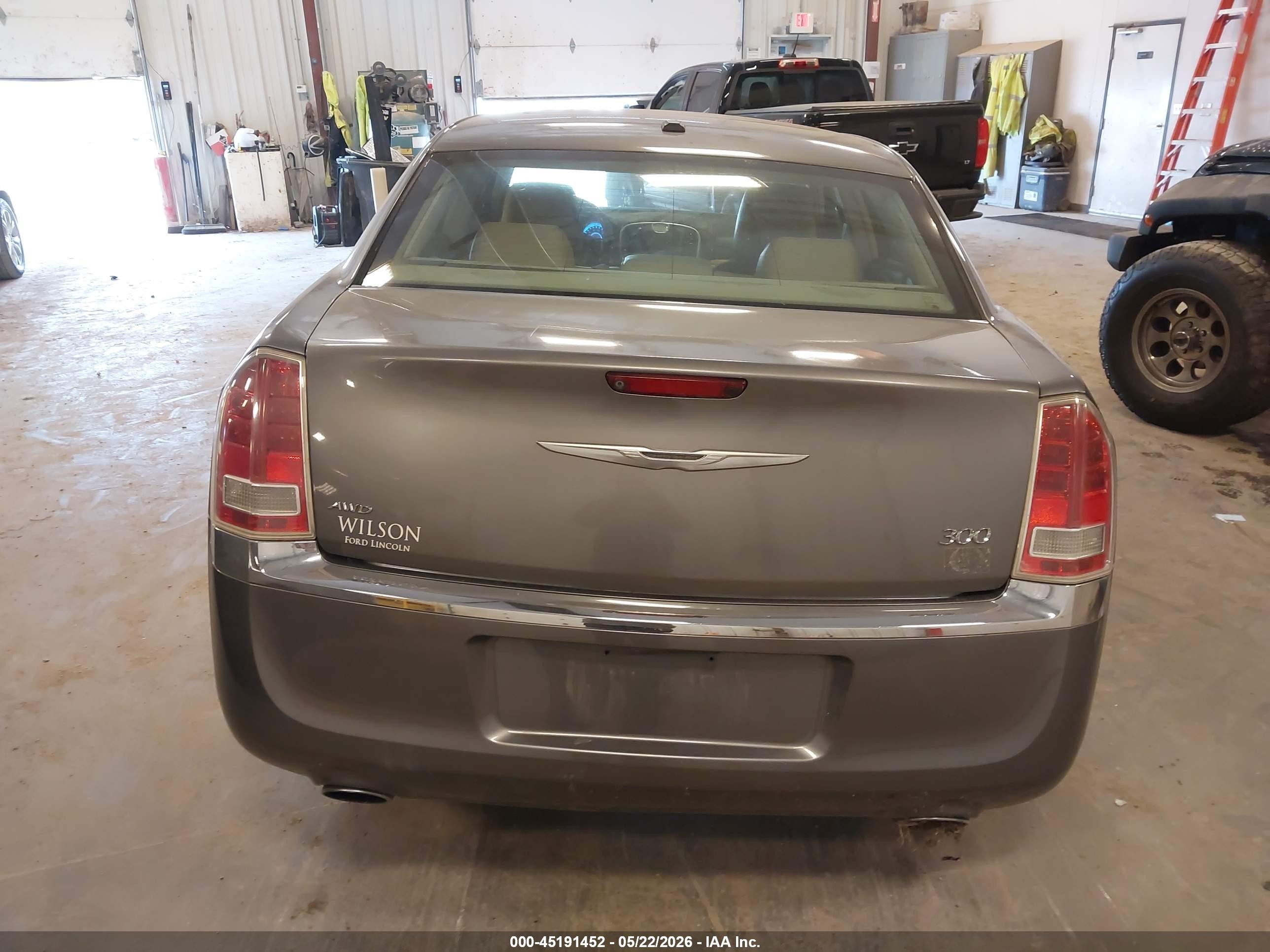 2012 Chrysler 300 Limited Gray vin: 2C3CCAHG4CH208222