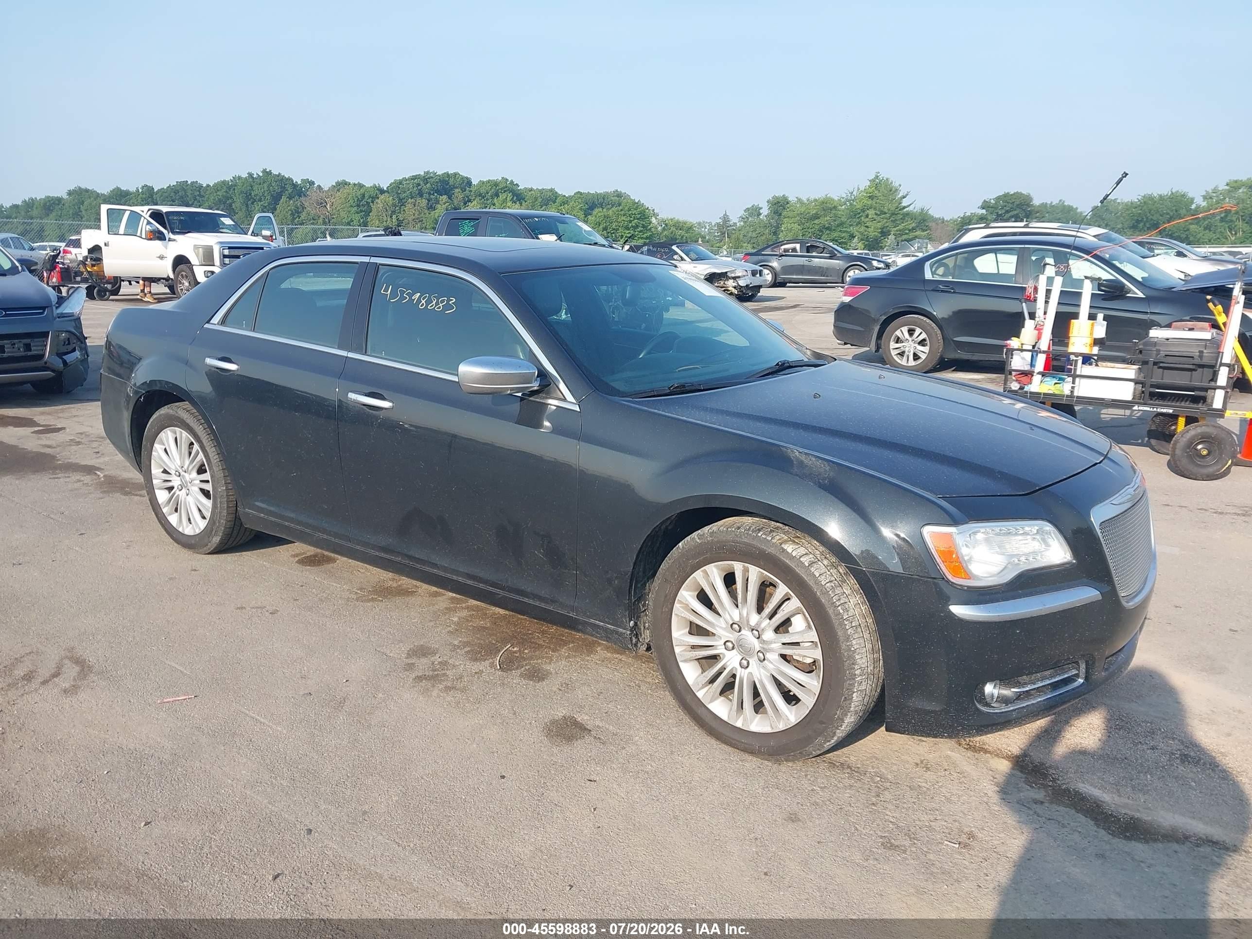 2014 Chrysler 300c John Varvatos Luxury Edition Awd Черный vin: 2C3CCAJG1EH328119