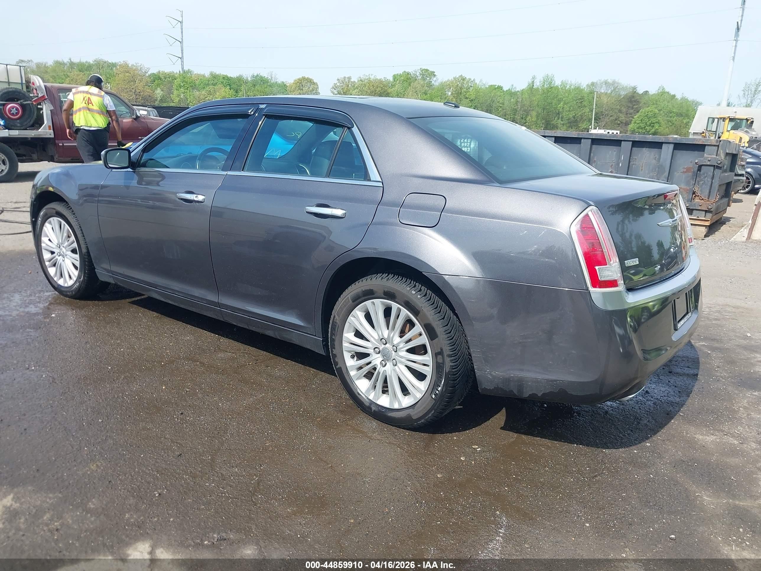 2014 Chrysler 300c John Varvatos Luxury Edition Awd Gray vin: 2C3CCAJG2EH297897