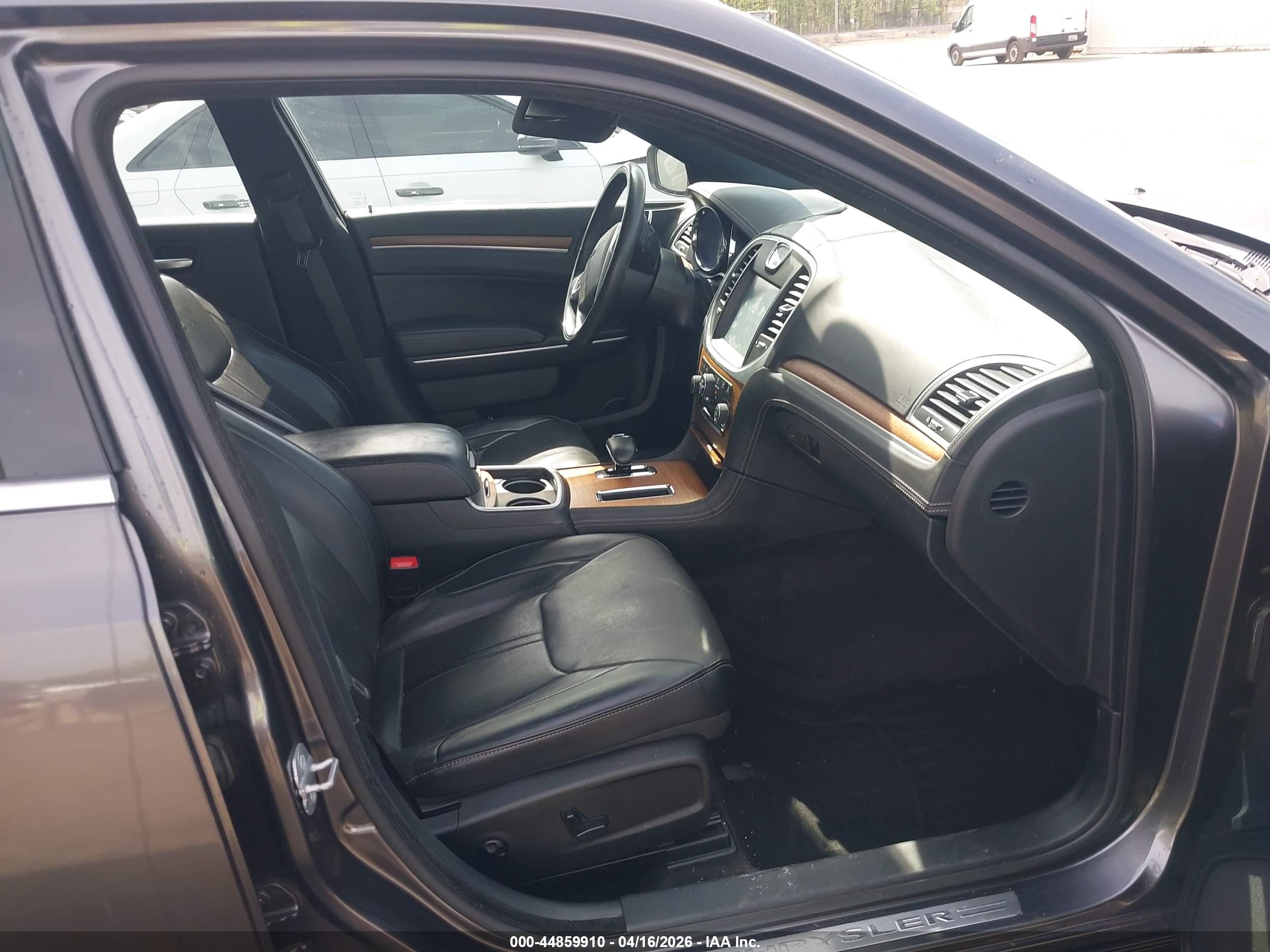 2014 Chrysler 300c John Varvatos Luxury Edition Awd Gray vin: 2C3CCAJG2EH297897