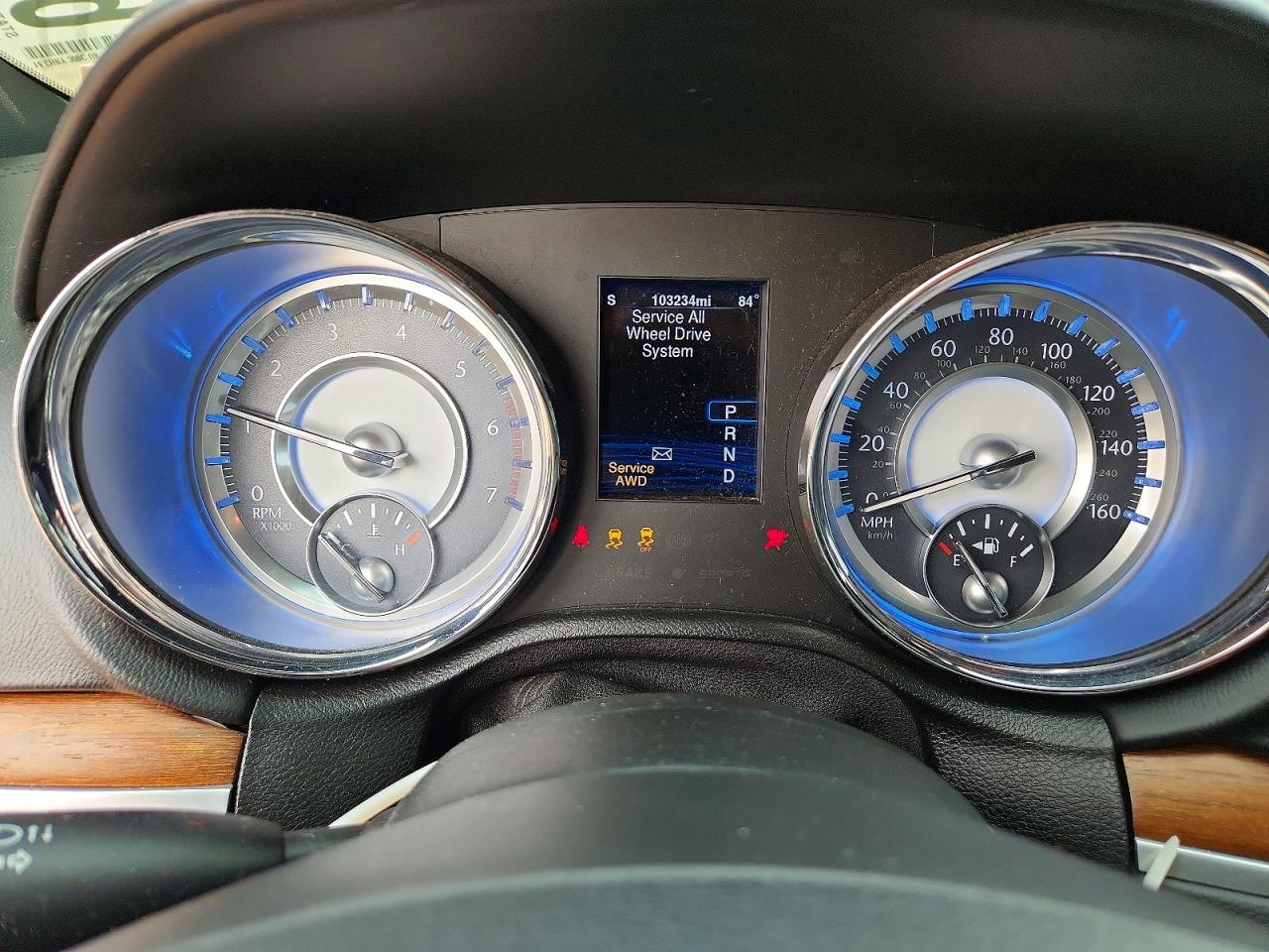 2014 Chrysler 300c Varvatos Черный vin: 2C3CCAJT8EH201428