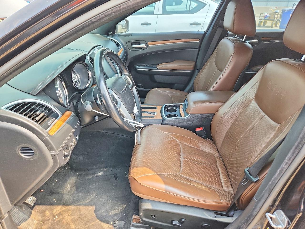2014 Chrysler 300c Varvatos Черный vin: 2C3CCAJT8EH201428