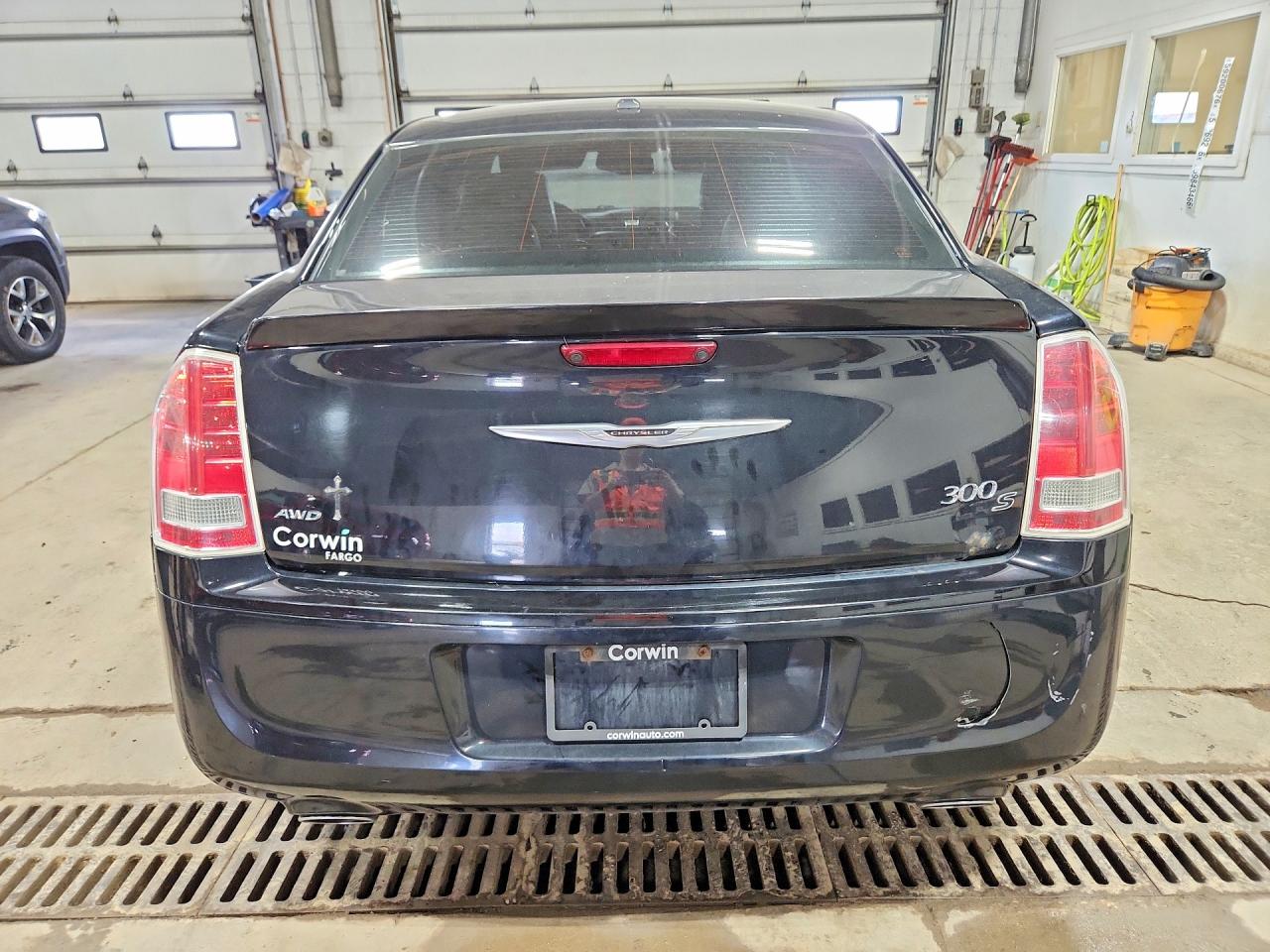 2012 Chrysler 300 Black vin: 2C3CCAJTXCH289718