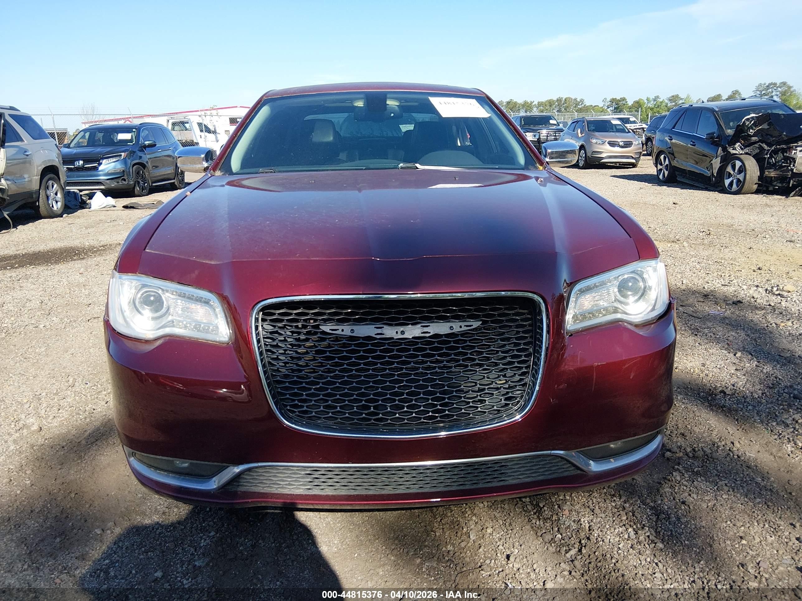 2016 Chrysler 300c Awd Красный vin: 2C3CCAKG0GH325293