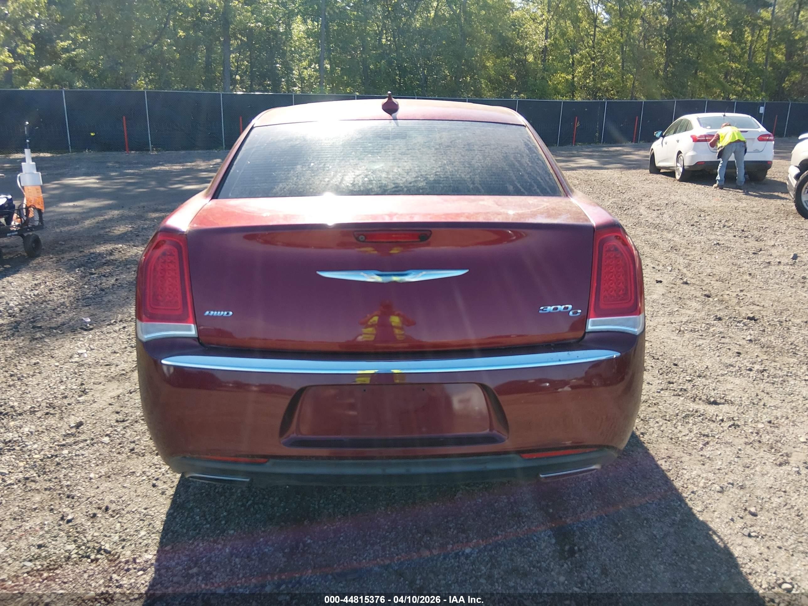 2016 Chrysler 300c Awd Красный vin: 2C3CCAKG0GH325293