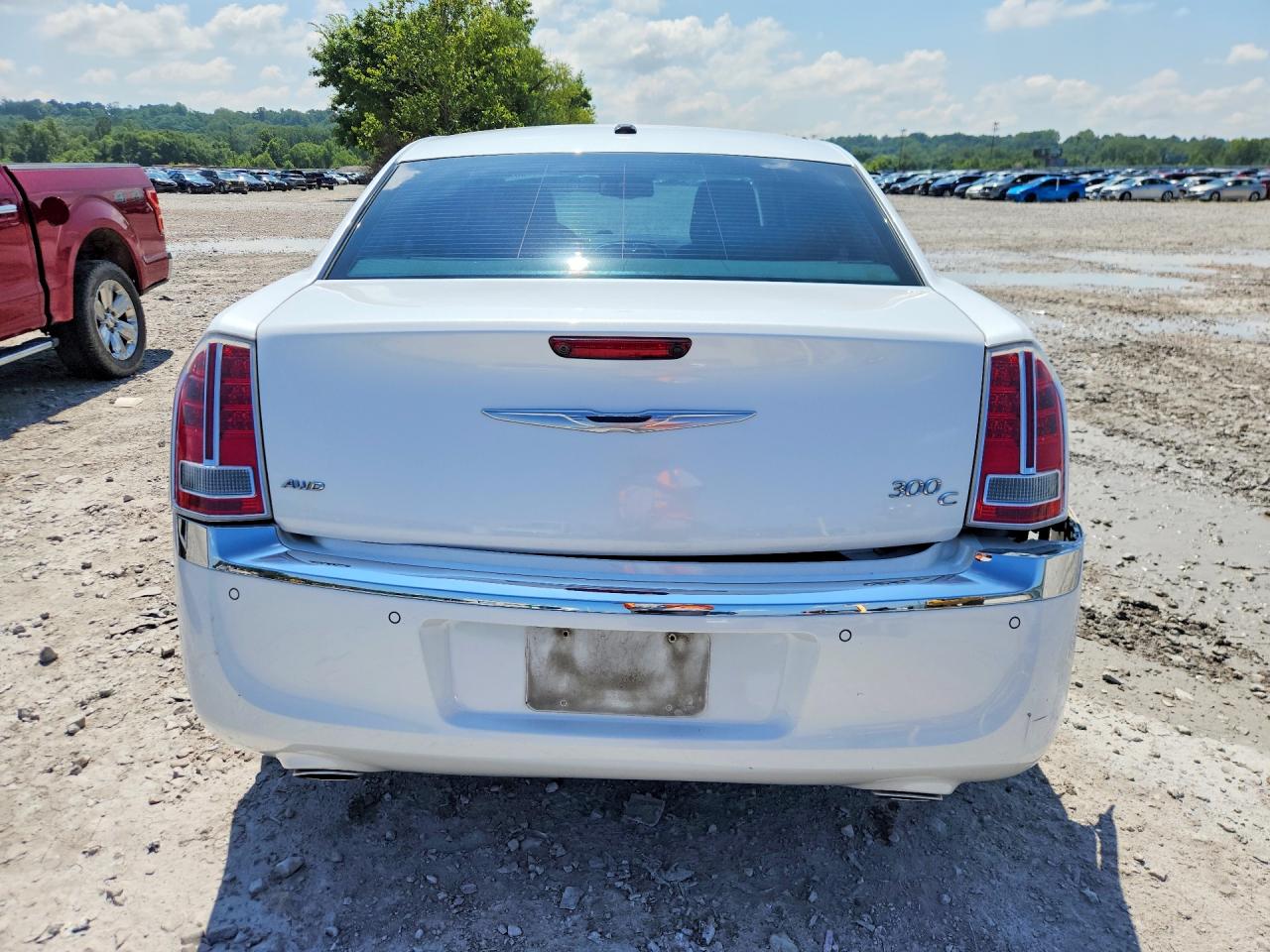 2013 Chrysler 300c White vin: 2C3CCAKG2DH533333