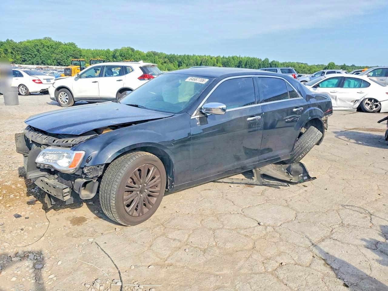 2013 Chrysler 300c Varvatos Black vin: 2C3CCAKG2DH645341
