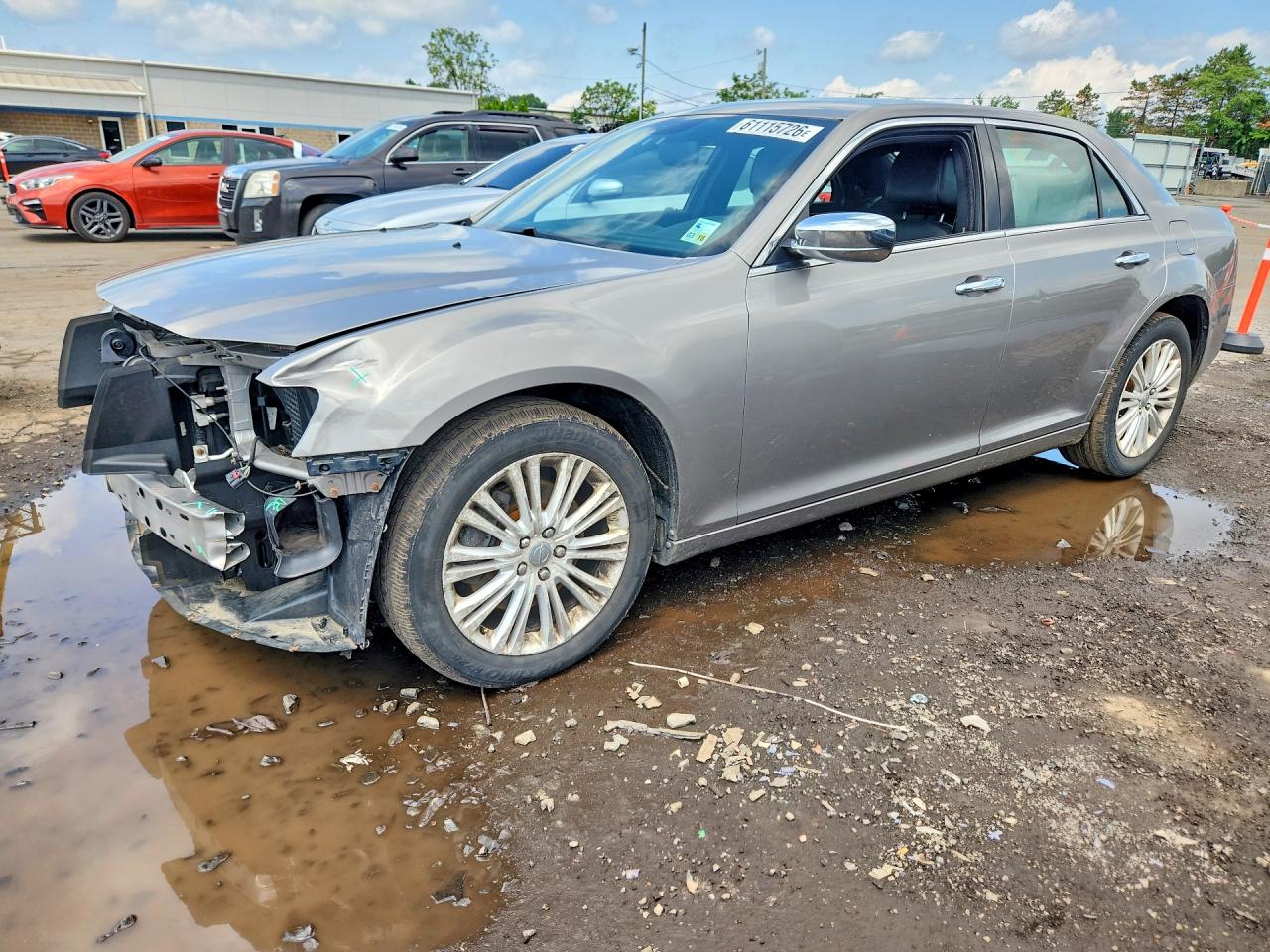 2014 Chrysler 300c Silver vin: 2C3CCAKG2EH201121