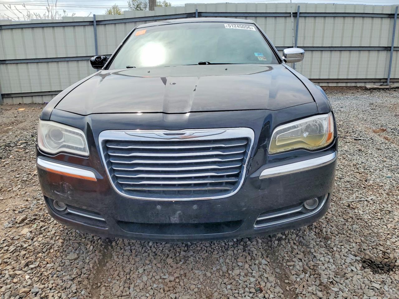 2013 Chrysler 300c Black vin: 2C3CCAKG4DH683170