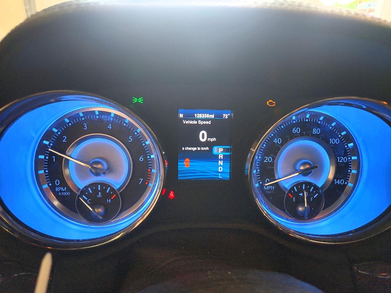 2014 Chrysler 300c Silver vin: 2C3CCAKG4EH179655
