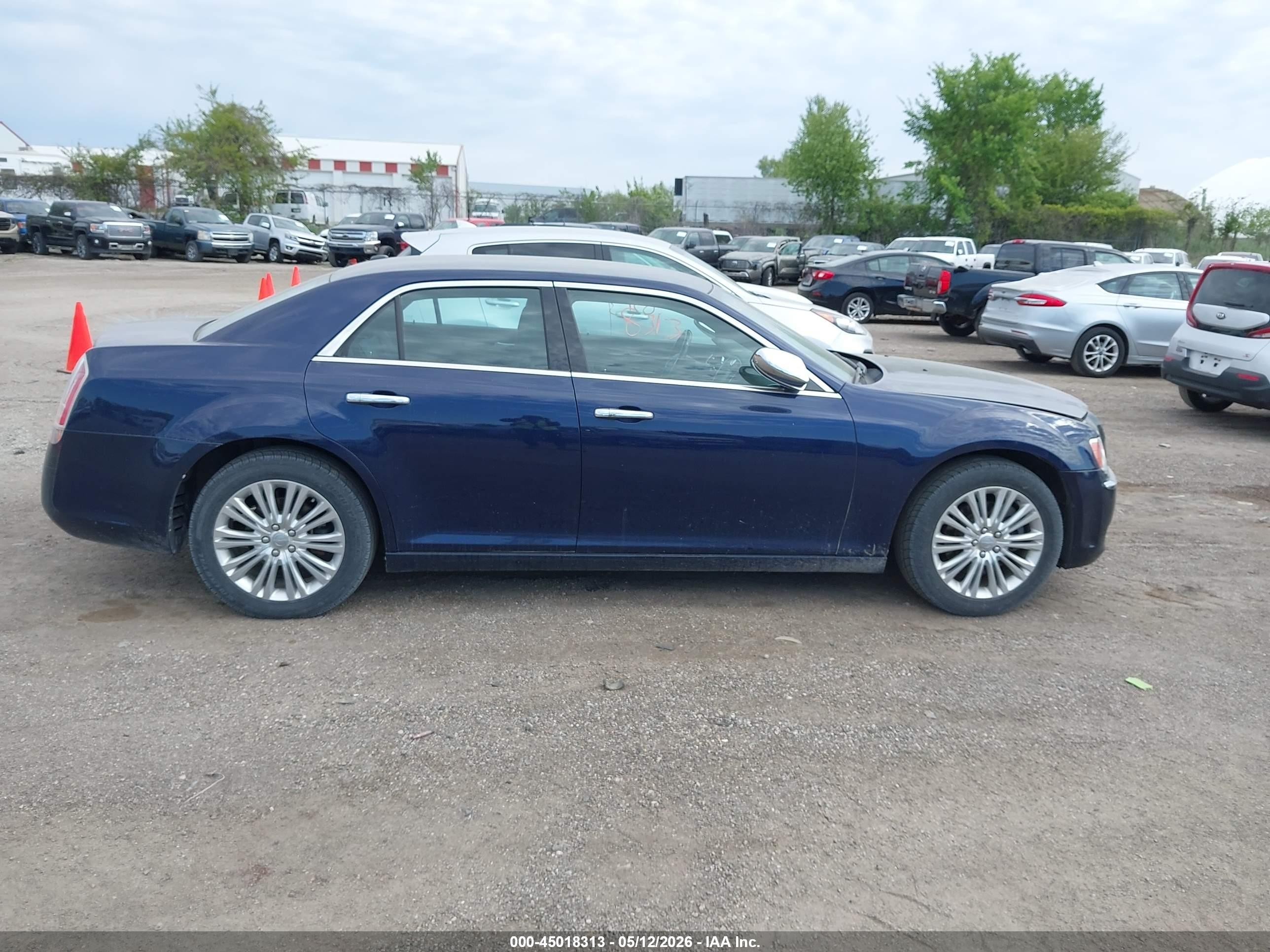 2014 Chrysler 300c Awd Blue vin: 2C3CCAKG4EH201766
