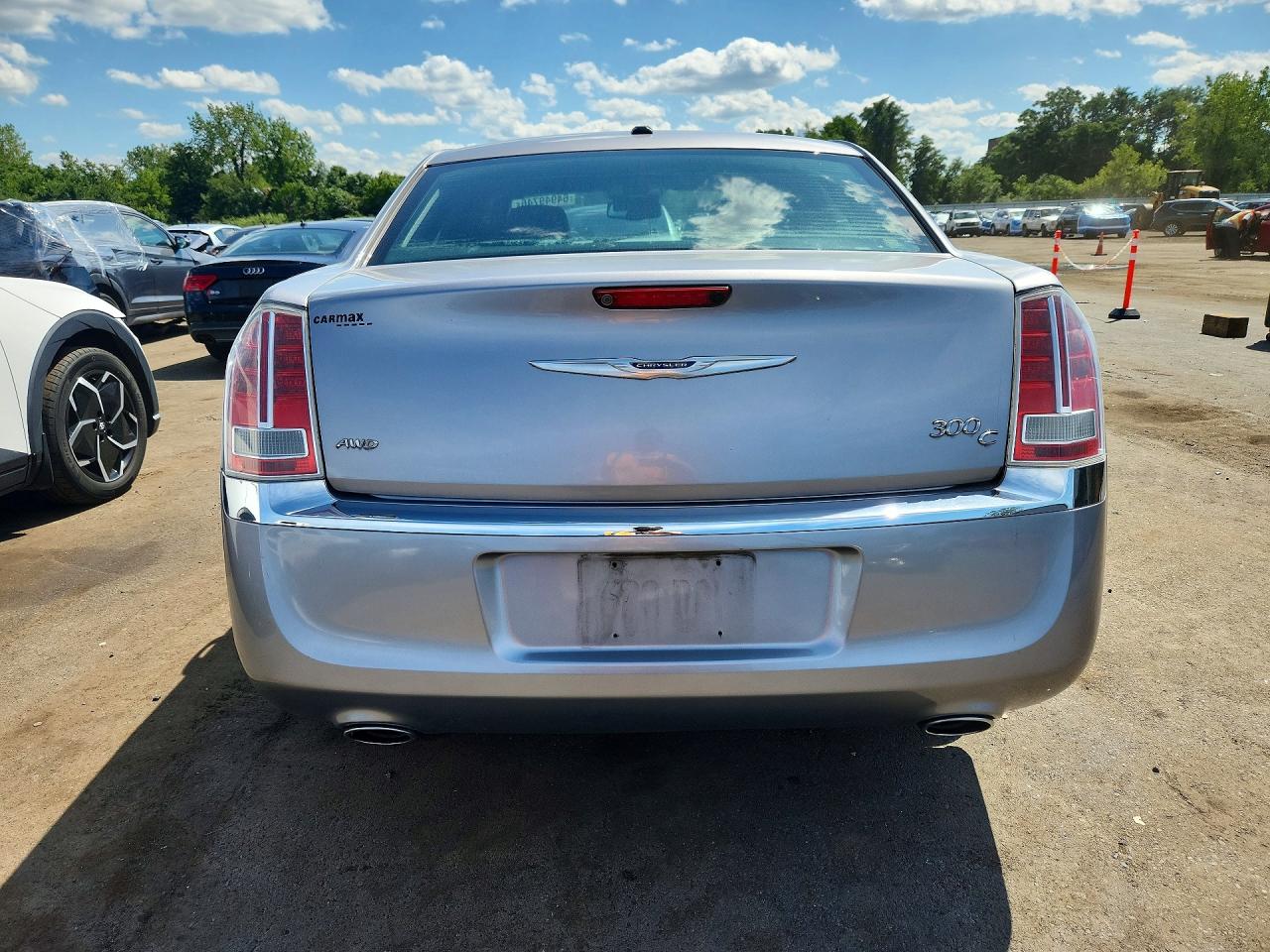 2014 Chrysler 300c Серебряный vin: 2C3CCAKG4EH216736