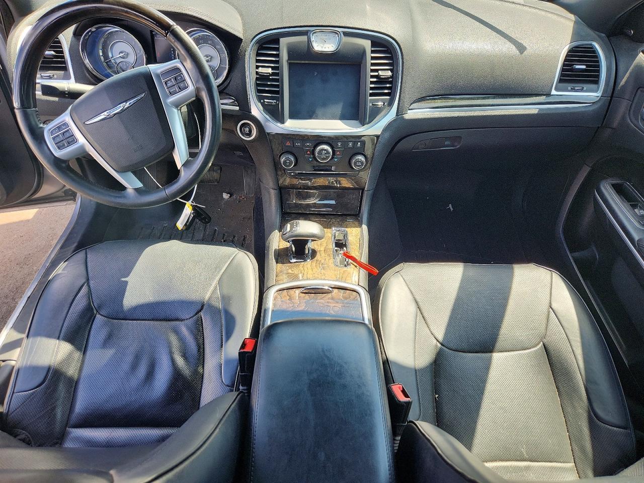 2014 Chrysler 300c Серебряный vin: 2C3CCAKG4EH216736