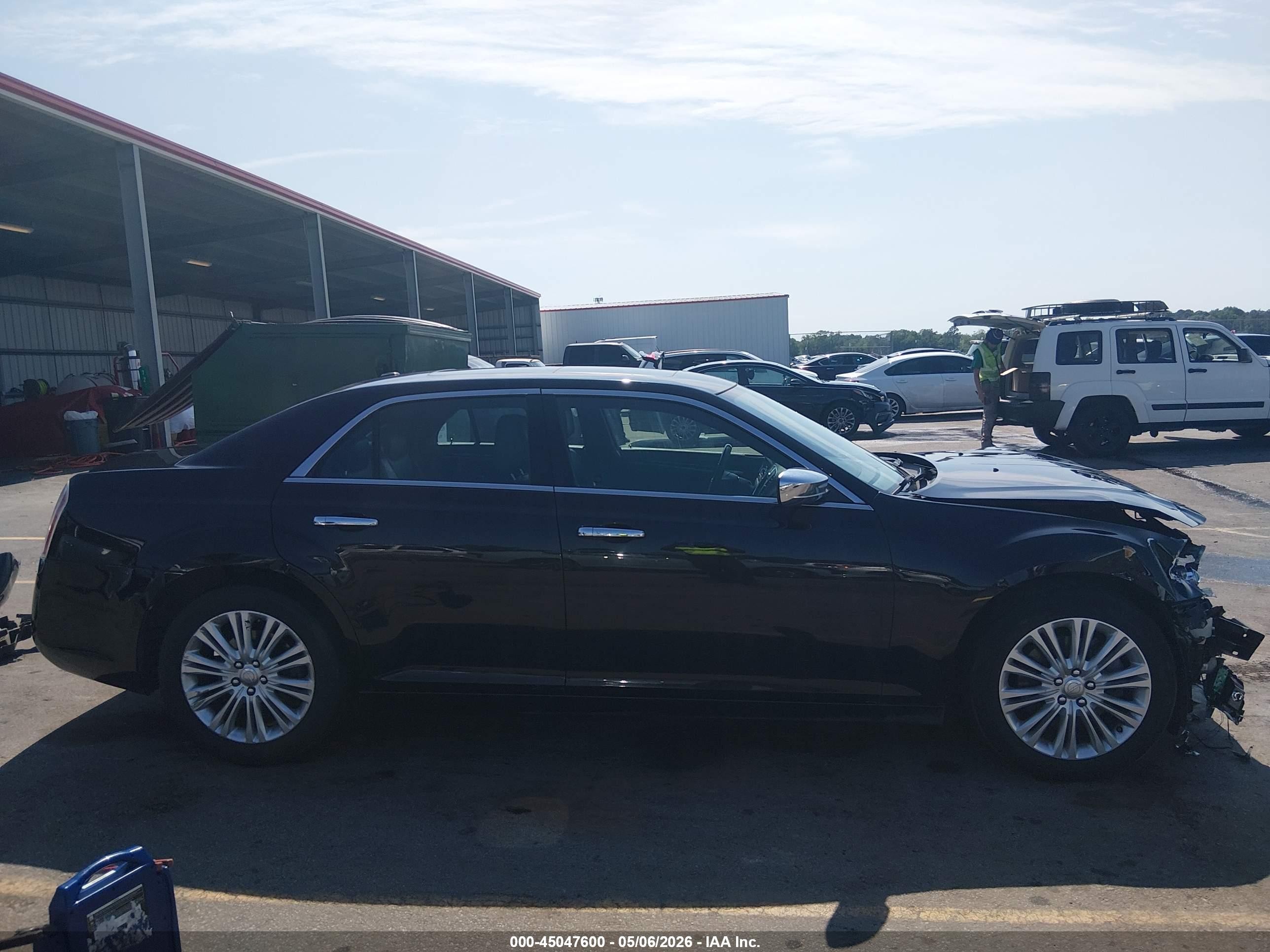 2014 Chrysler 300c Awd Black vin: 2C3CCAKG4EH276645