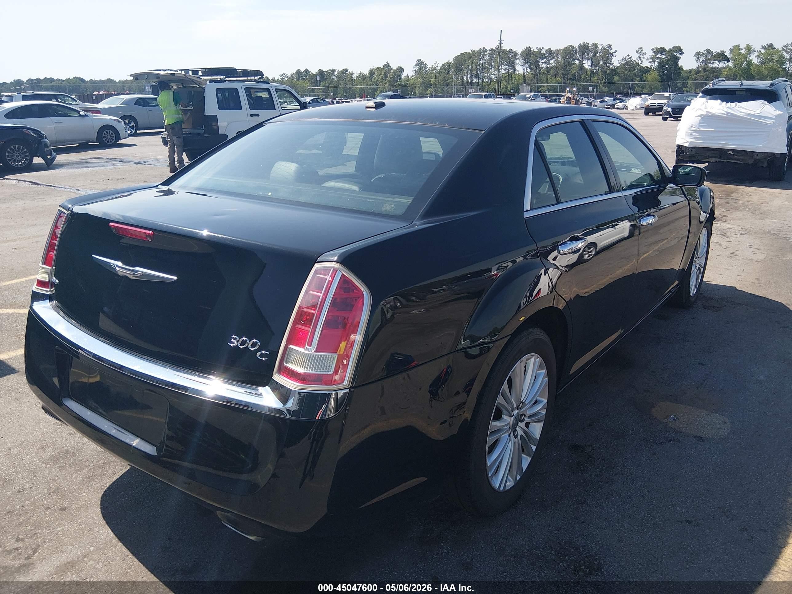 2014 Chrysler 300c Awd Black vin: 2C3CCAKG4EH276645