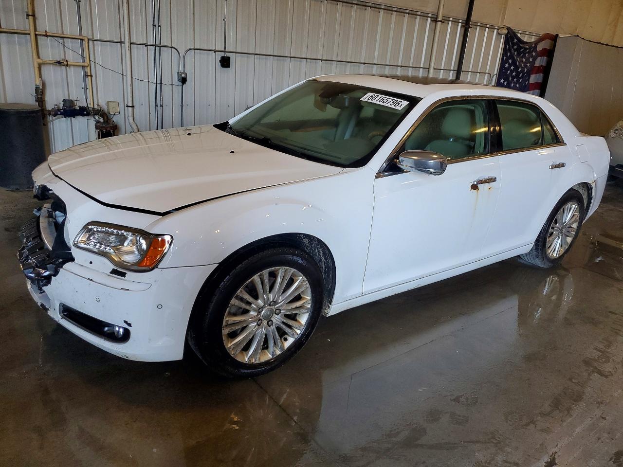 2013 Chrysler 300c White vin: 2C3CCAKG7DH619043