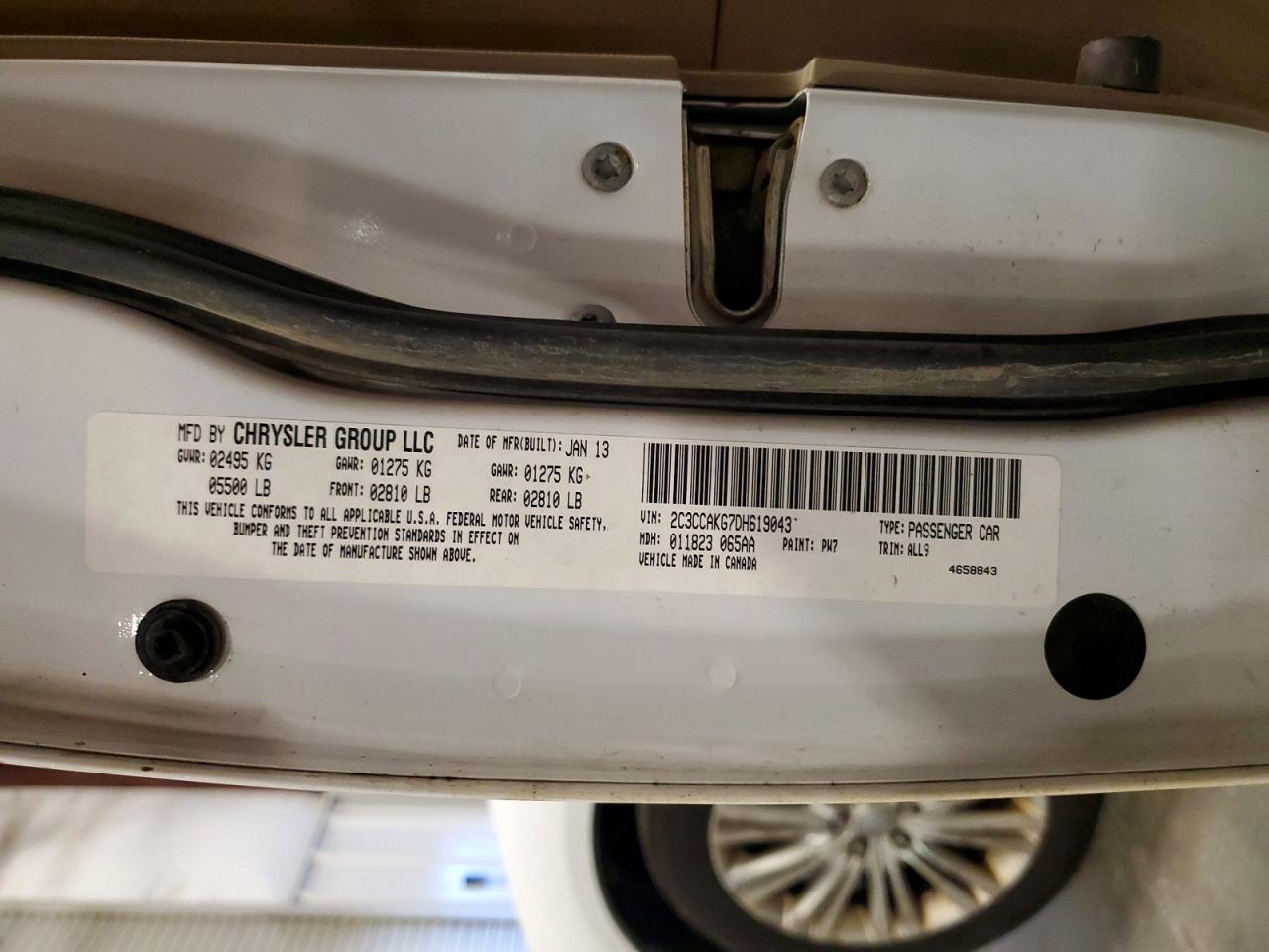 2013 Chrysler 300c White vin: 2C3CCAKG7DH619043