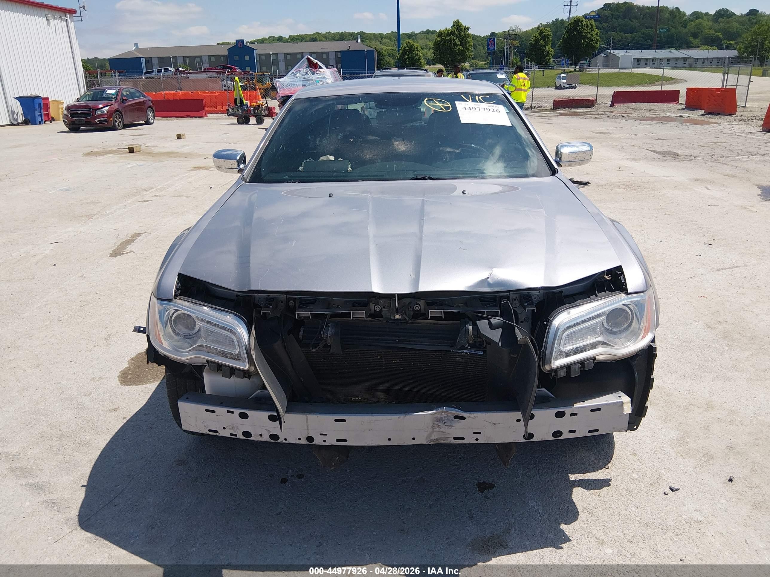 2014 Chrysler 300c Awd Silver vin: 2C3CCAKG7EH253098