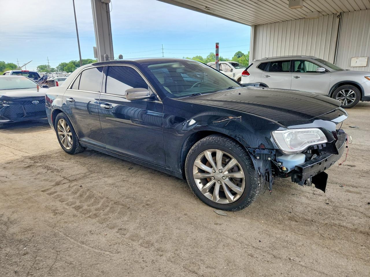 2018 Chrysler 300 Limited Black vin: 2C3CCAKG7JH165209