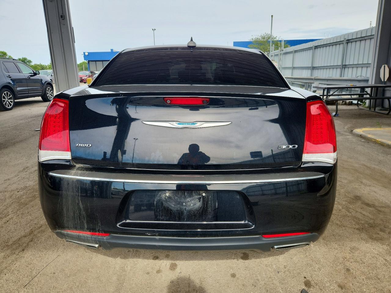 2018 Chrysler 300 Limited Black vin: 2C3CCAKG7JH165209