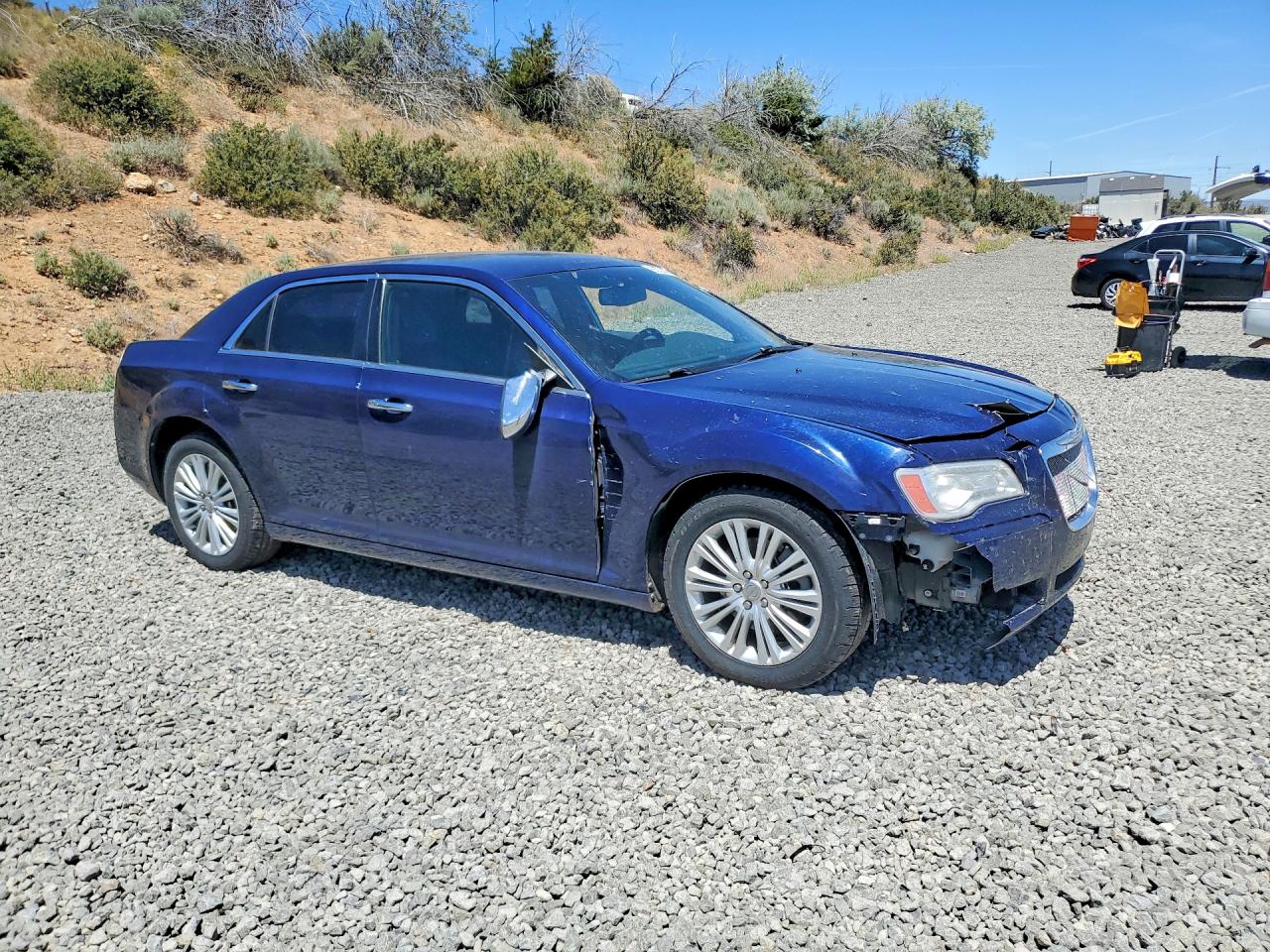 2014 Chrysler 300c Blue vin: 2C3CCAKG8EH260450