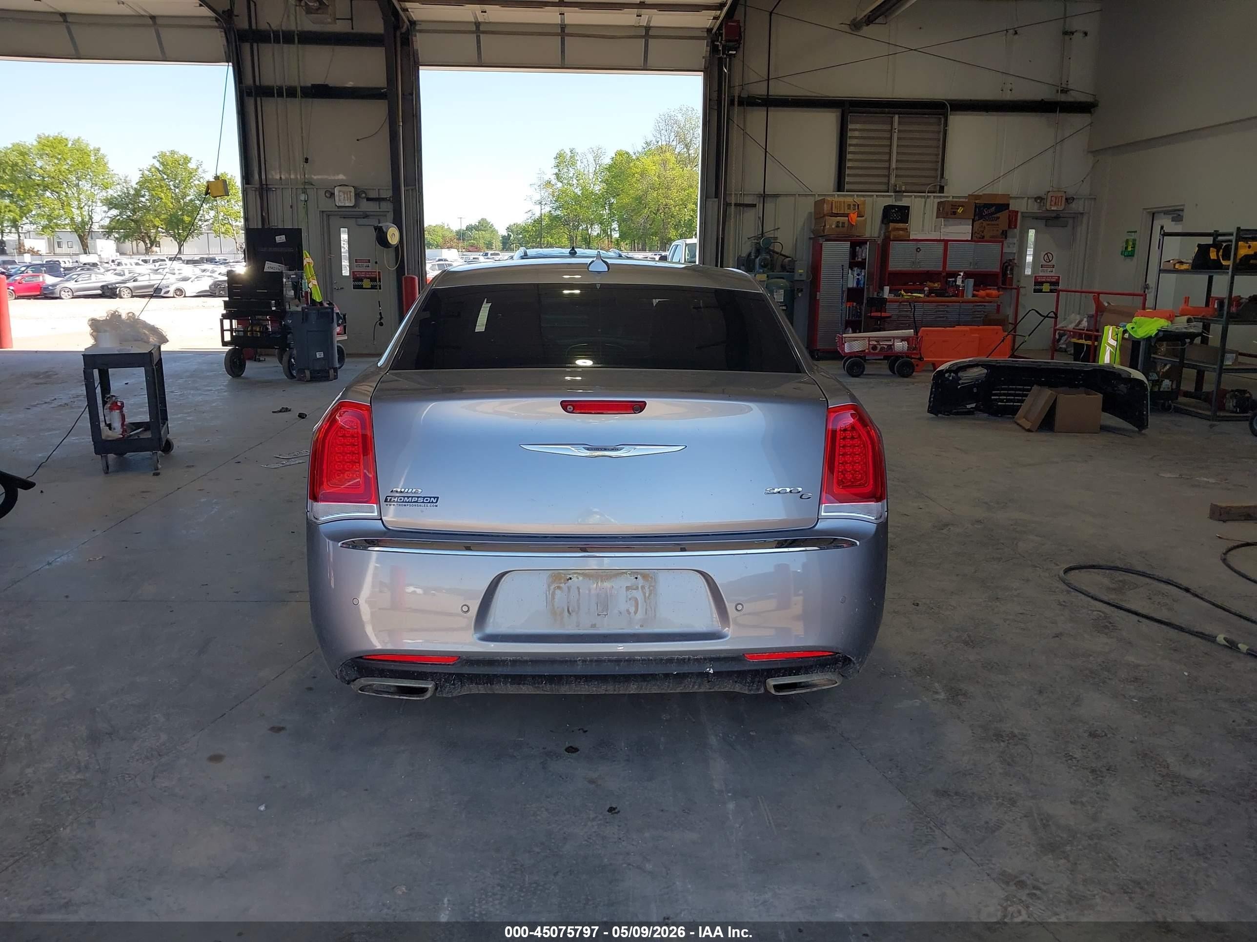 2015 Chrysler 300c Awd Silver vin: 2C3CCAKG8FH769570