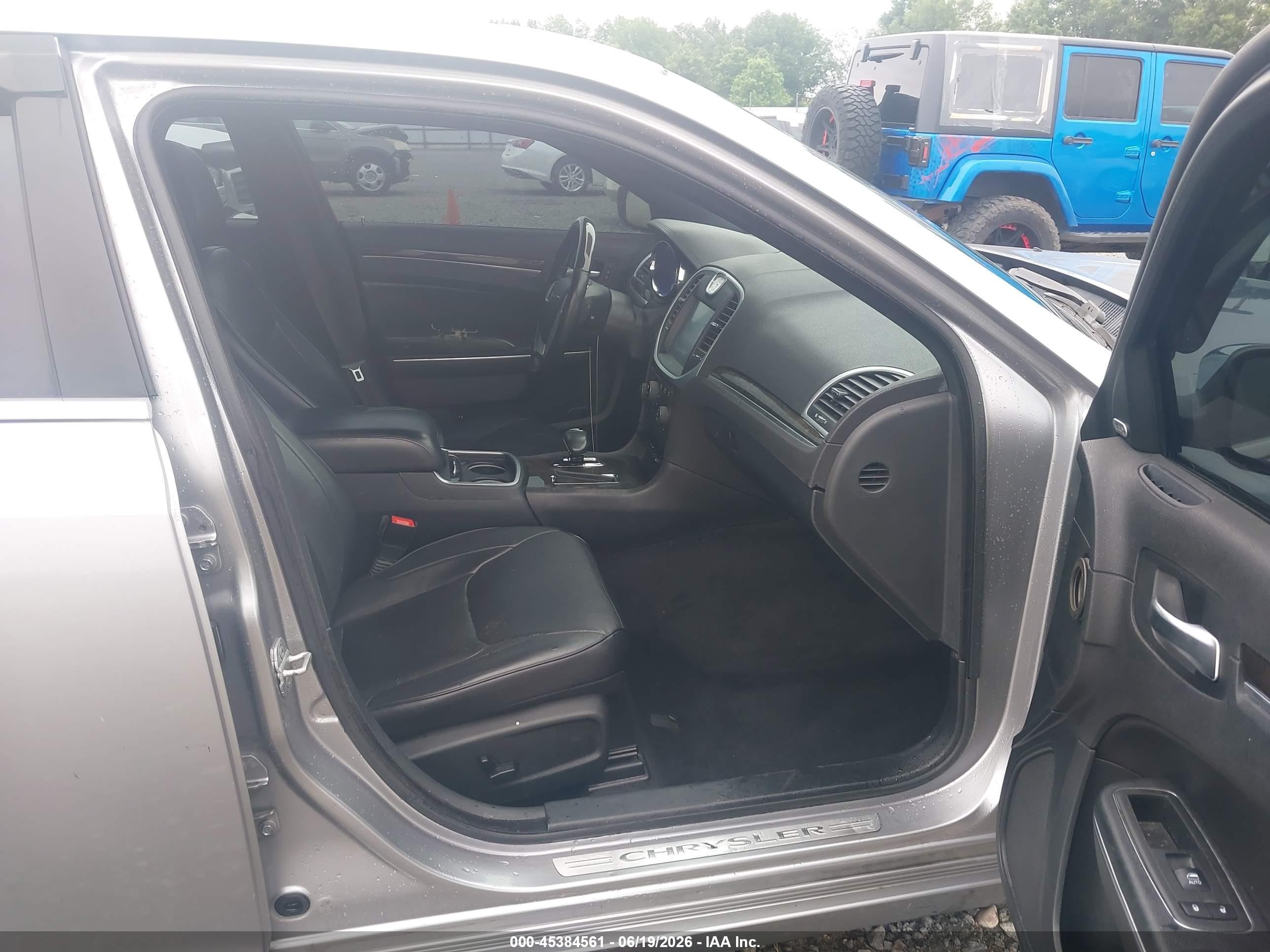 2014 Chrysler 300c Awd Silver vin: 2C3CCAKGXEH120724