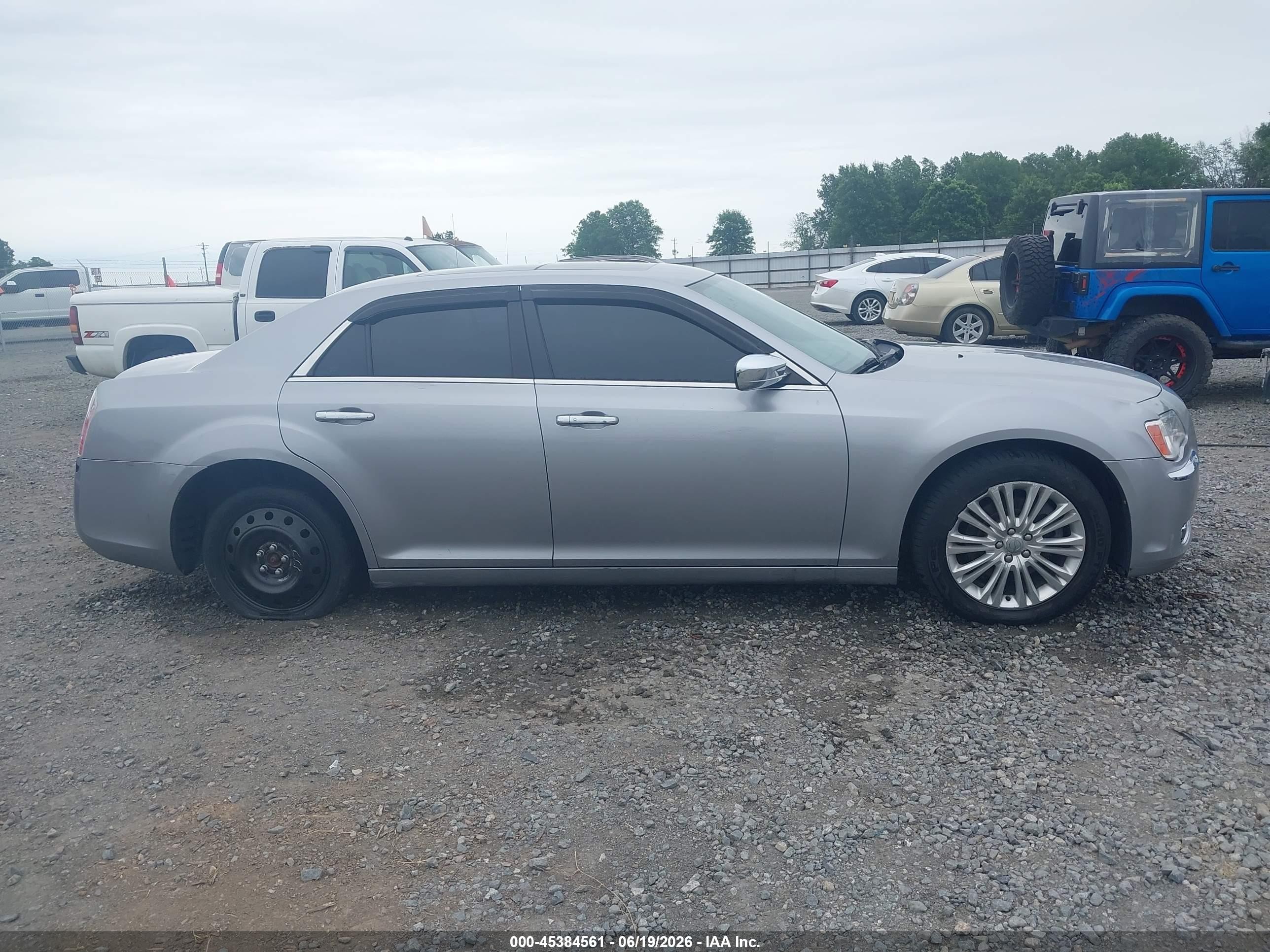 2014 Chrysler 300c Awd Silver vin: 2C3CCAKGXEH120724
