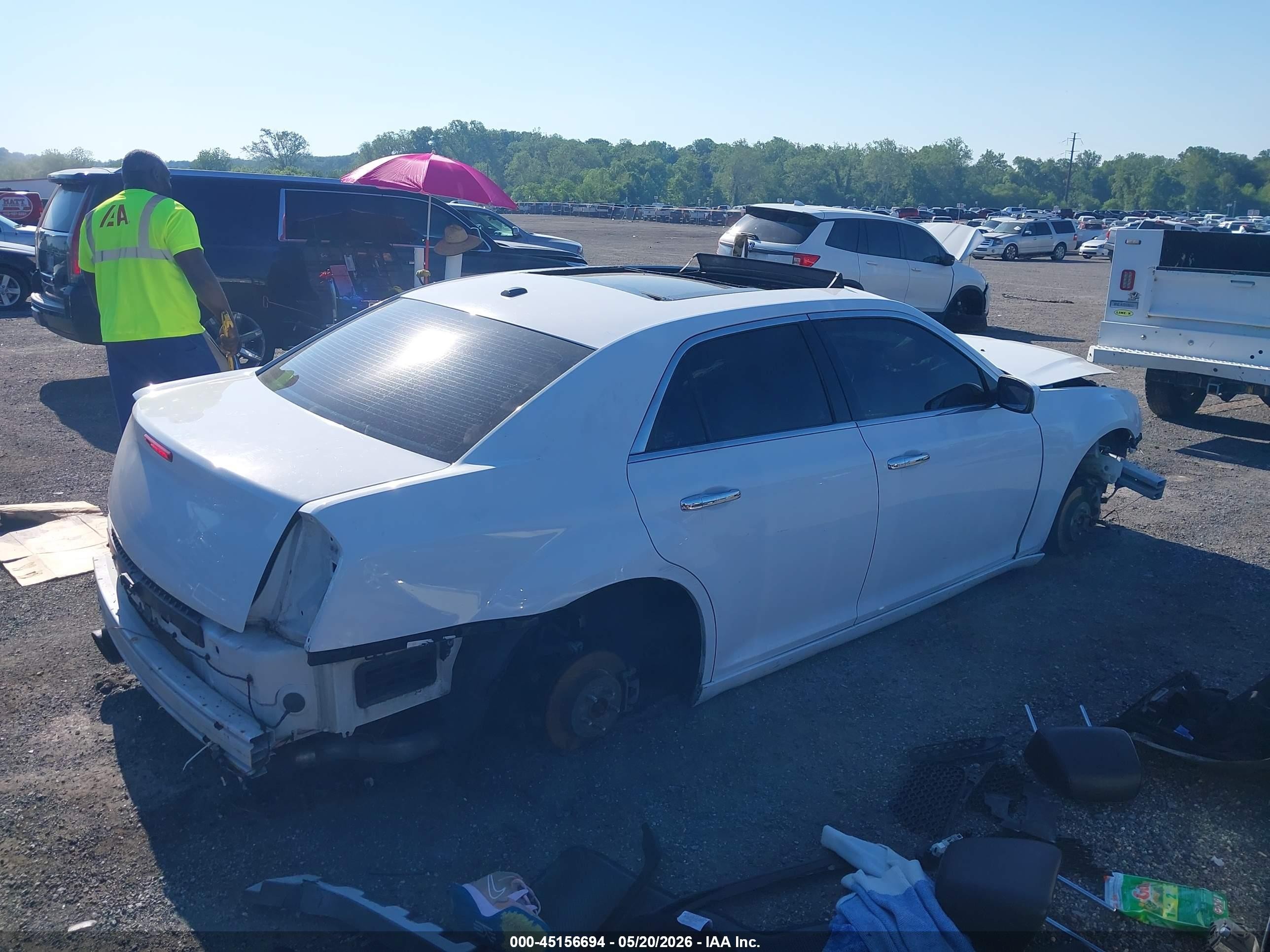 2012 Chrysler 300c Awd White vin: 2C3CCAKT0CH197113