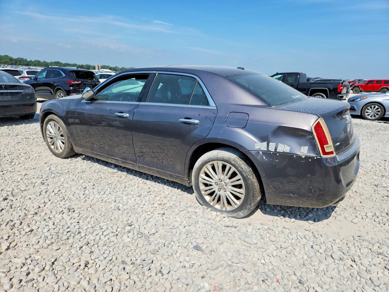 2013 Chrysler 300 Серый vin: 2C3CCAKT5DH733054