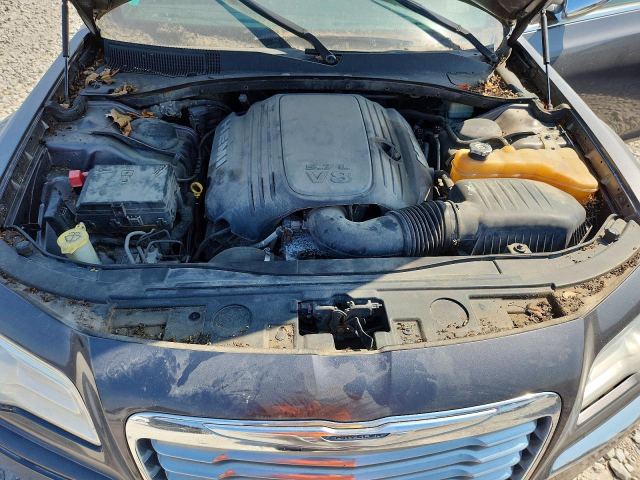 2013 Chrysler 300 Серый vin: 2C3CCAKT5DH733054