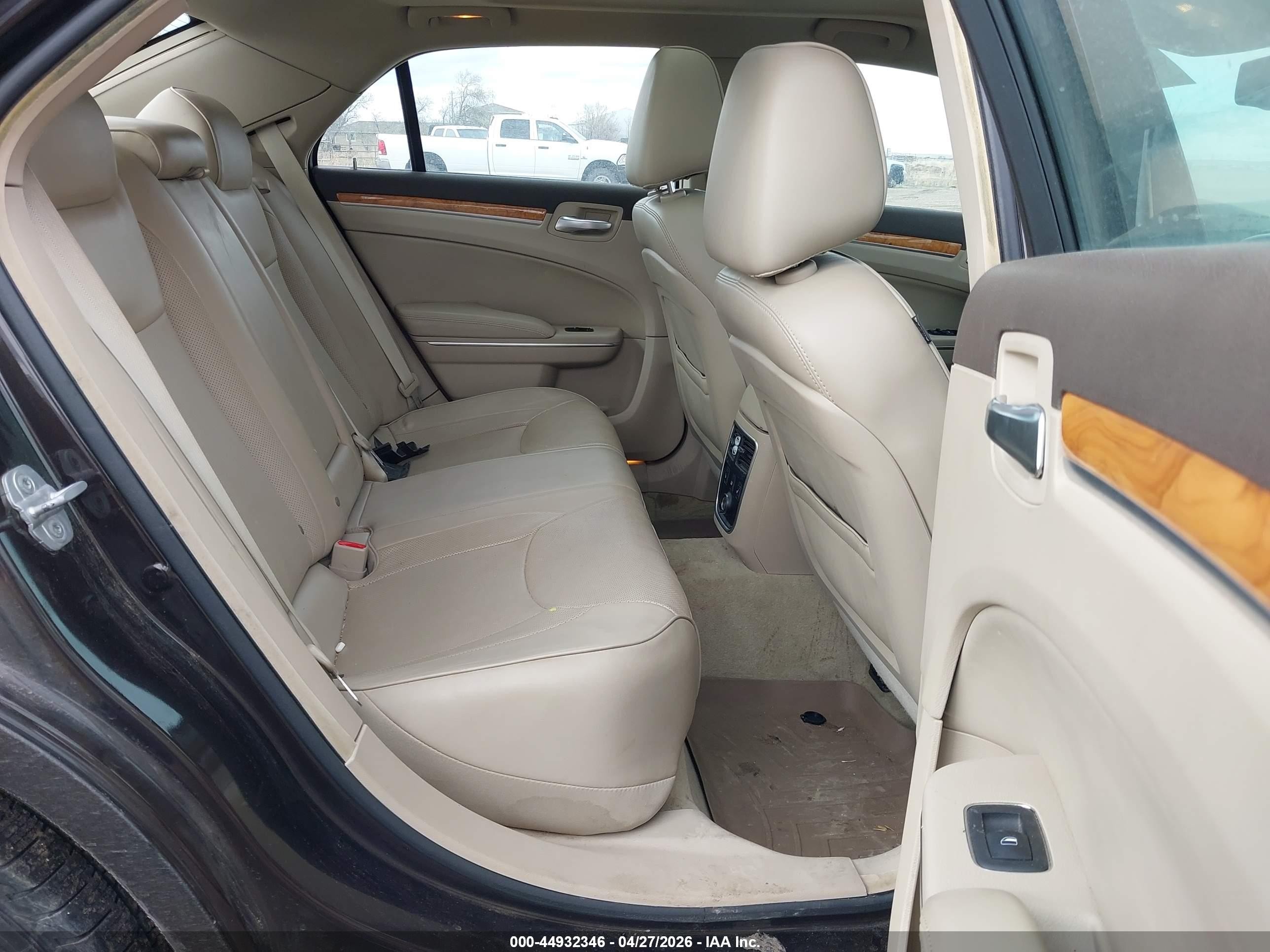 2013 Chrysler 300c Awd Brown vin: 2C3CCAKT6DH599557