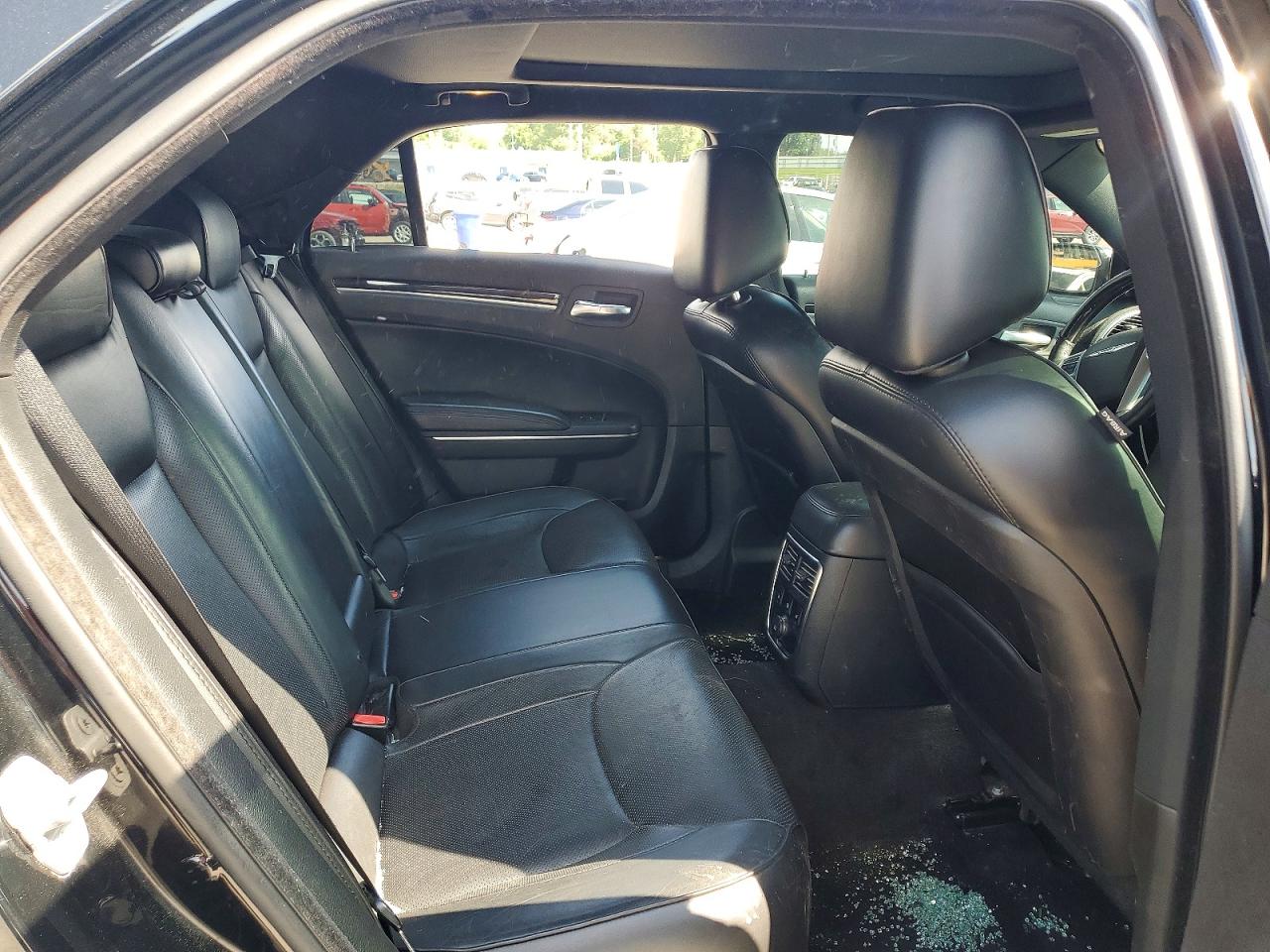 2014 Chrysler 300c Black vin: 2C3CCAKTXEH374320
