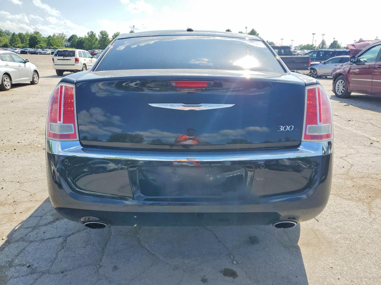 2014 Chrysler 300c Black vin: 2C3CCAKTXEH374320