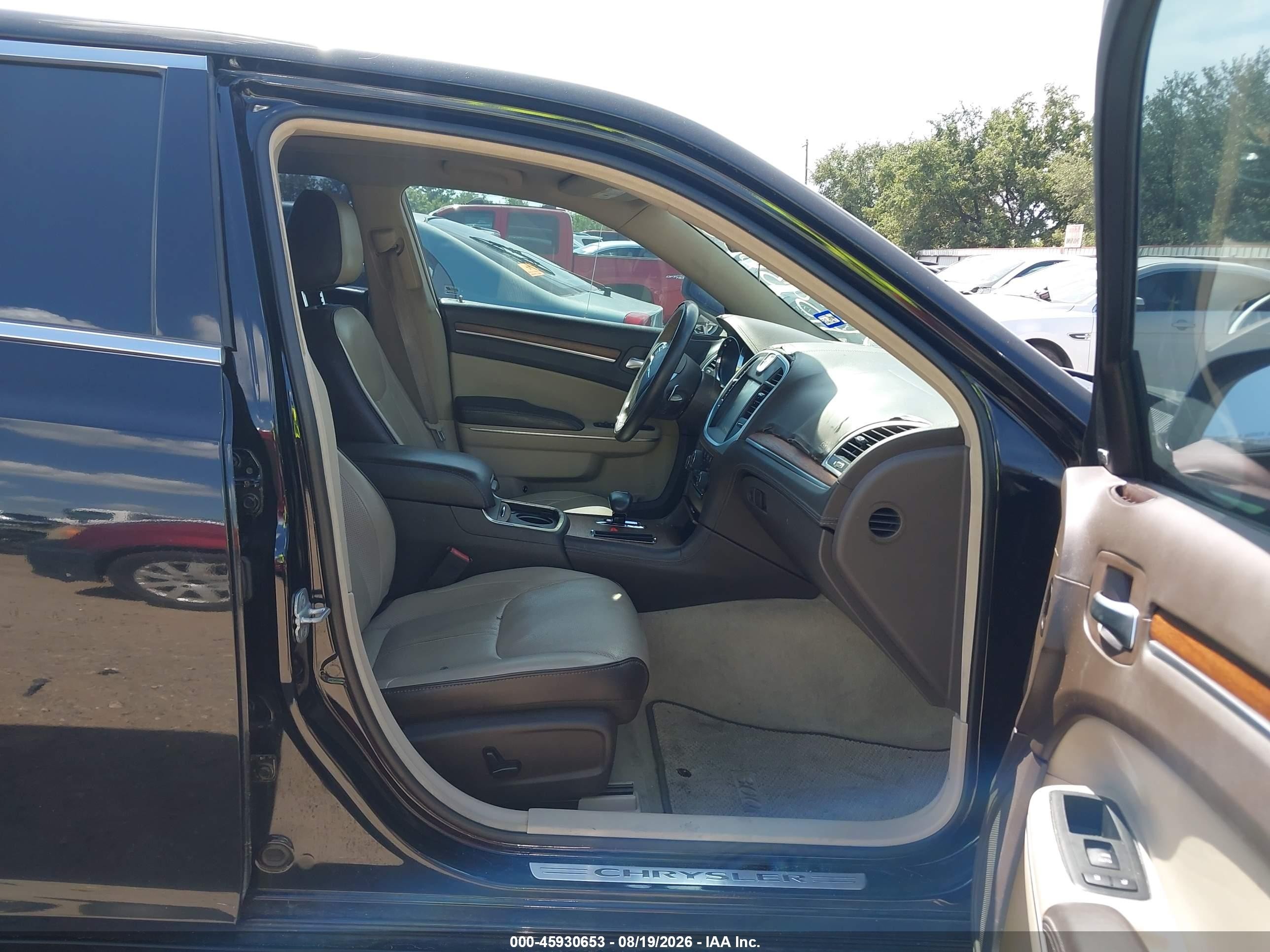 2013 Chrysler 300c Luxury Series Black vin: 2C3CCAPG3DH505176