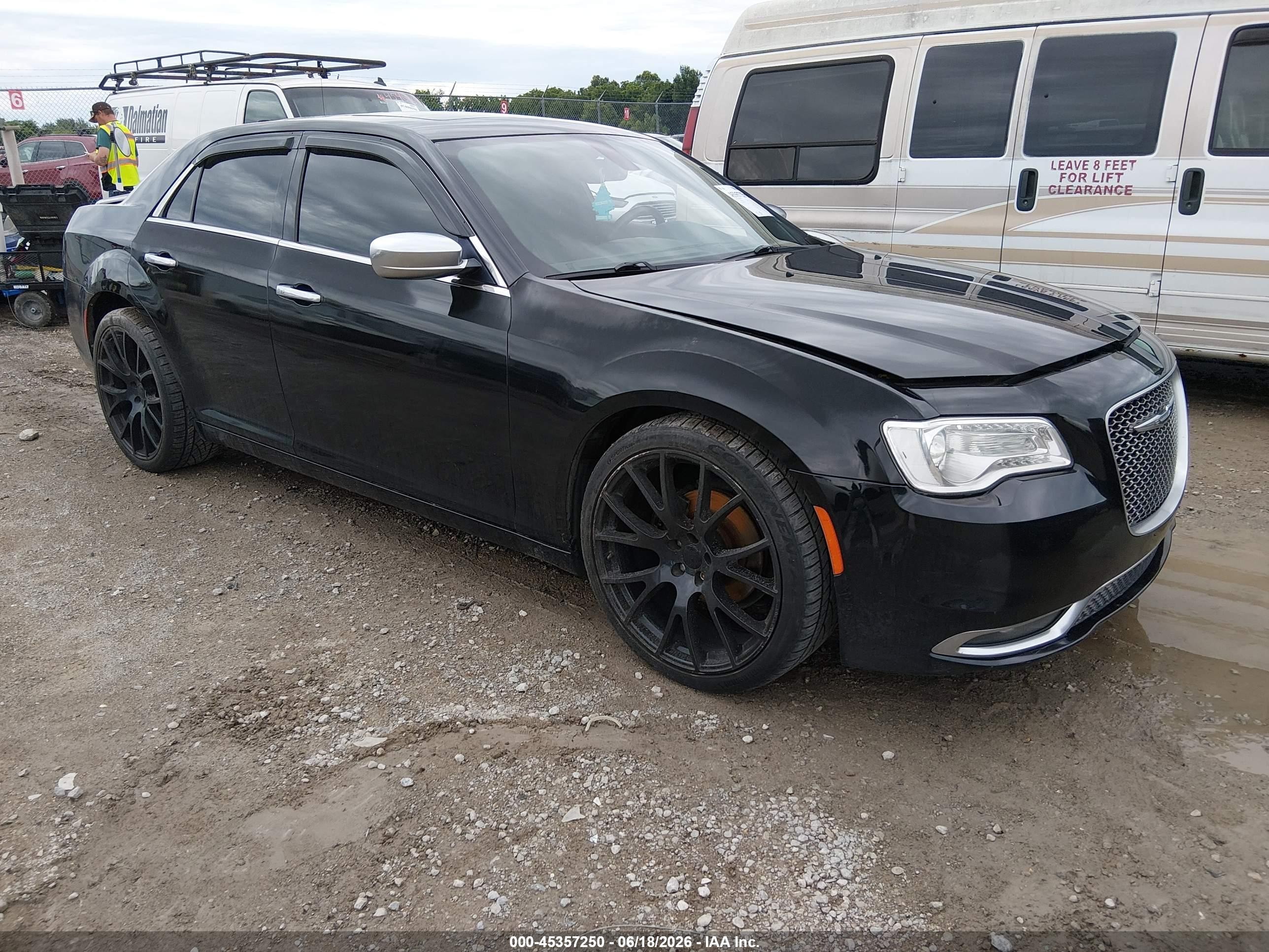 2015 Chrysler 300c Platinum Black vin: 2C3CCAPG7FH837480