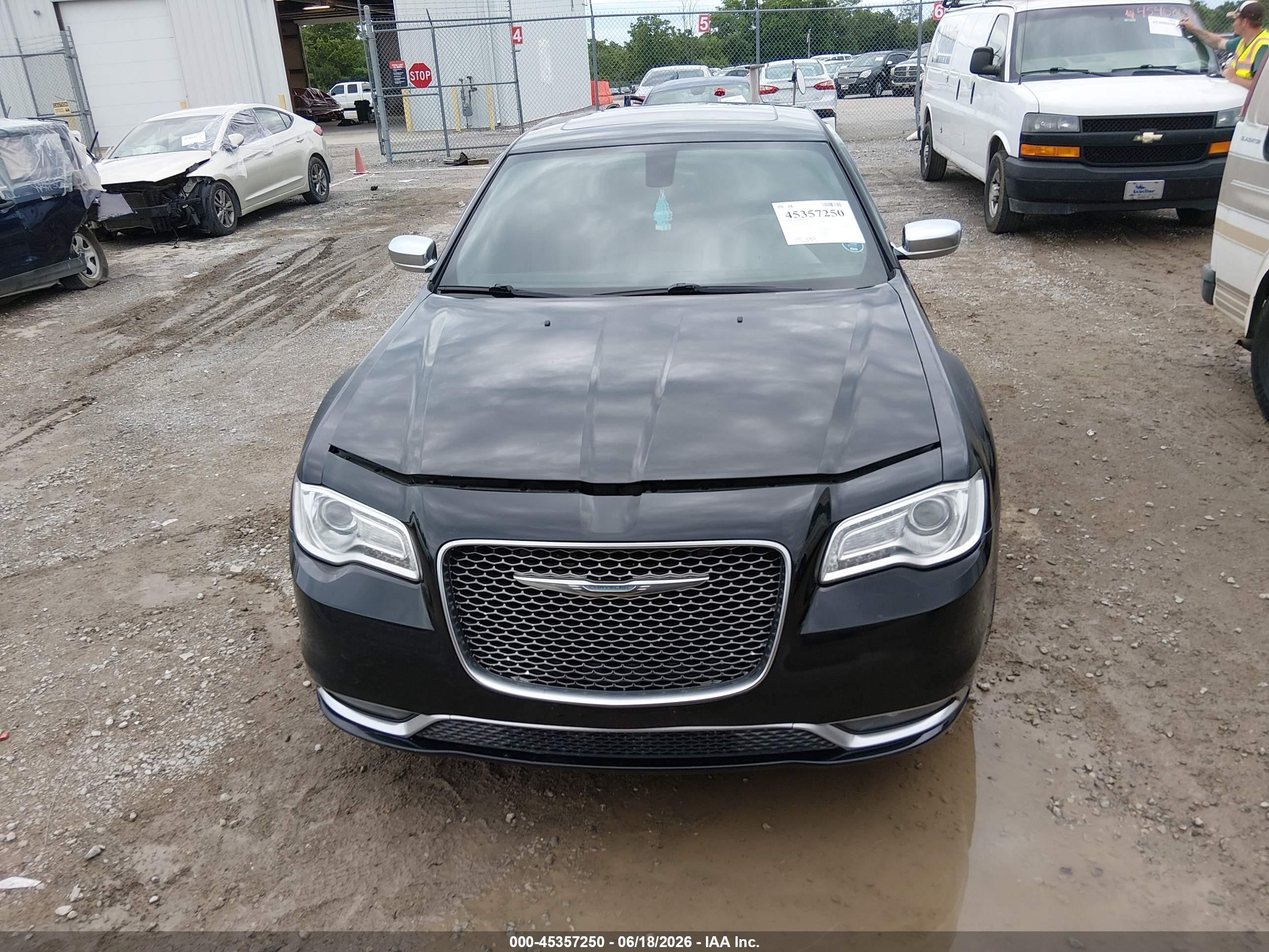 2015 Chrysler 300c Platinum Черный vin: 2C3CCAPG7FH837480