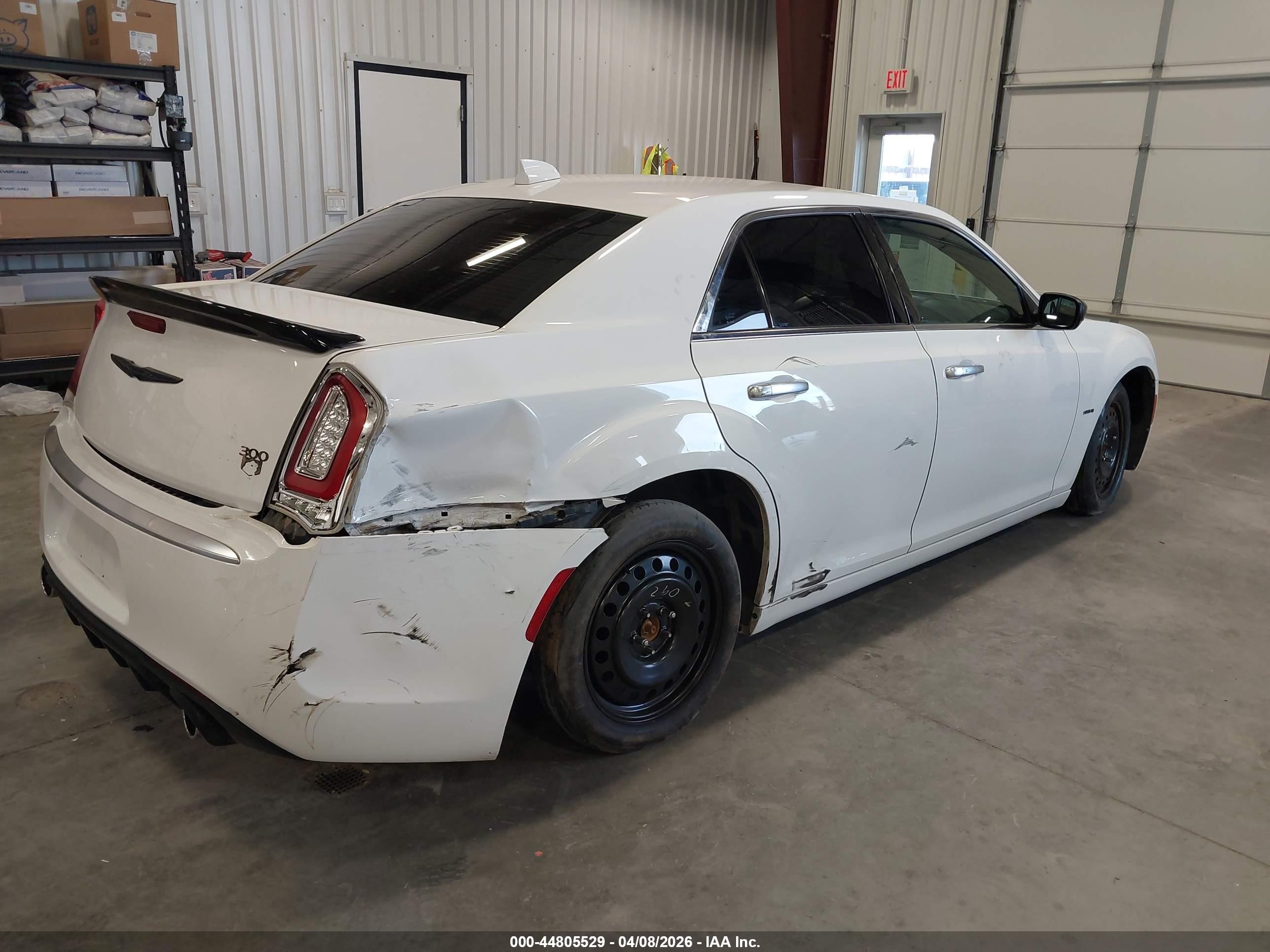 2018 Chrysler 300 C White vin: 2C3CCAPT2JH223829