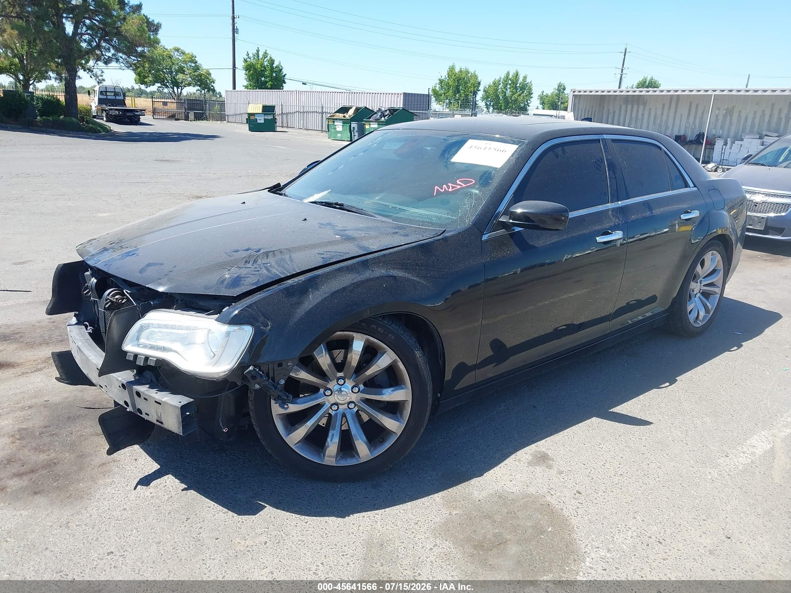 2015 Chrysler 300c Platinum Black vin: 2C3CCAPT5FH743627