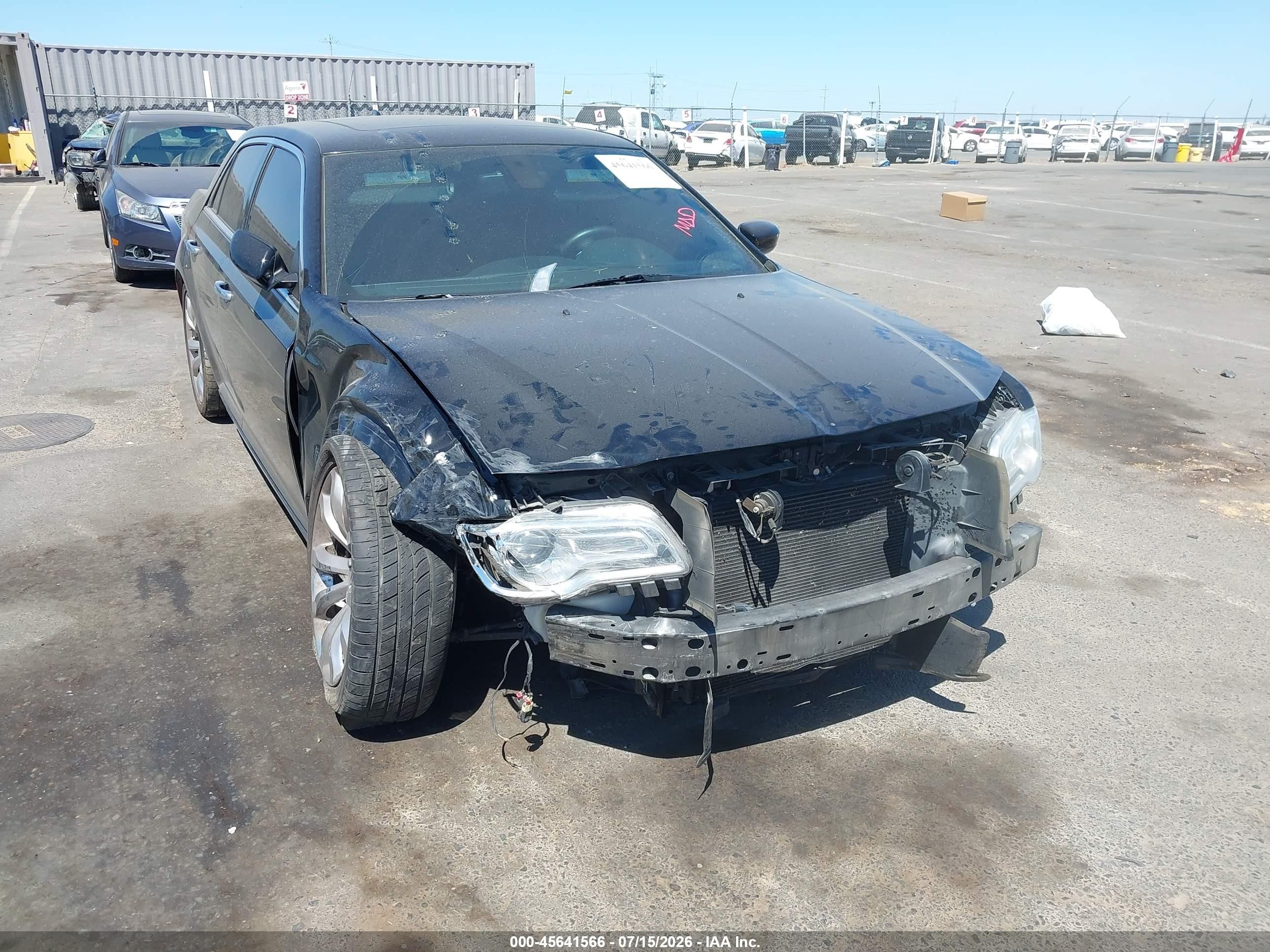 2015 Chrysler 300c Platinum Black vin: 2C3CCAPT5FH743627