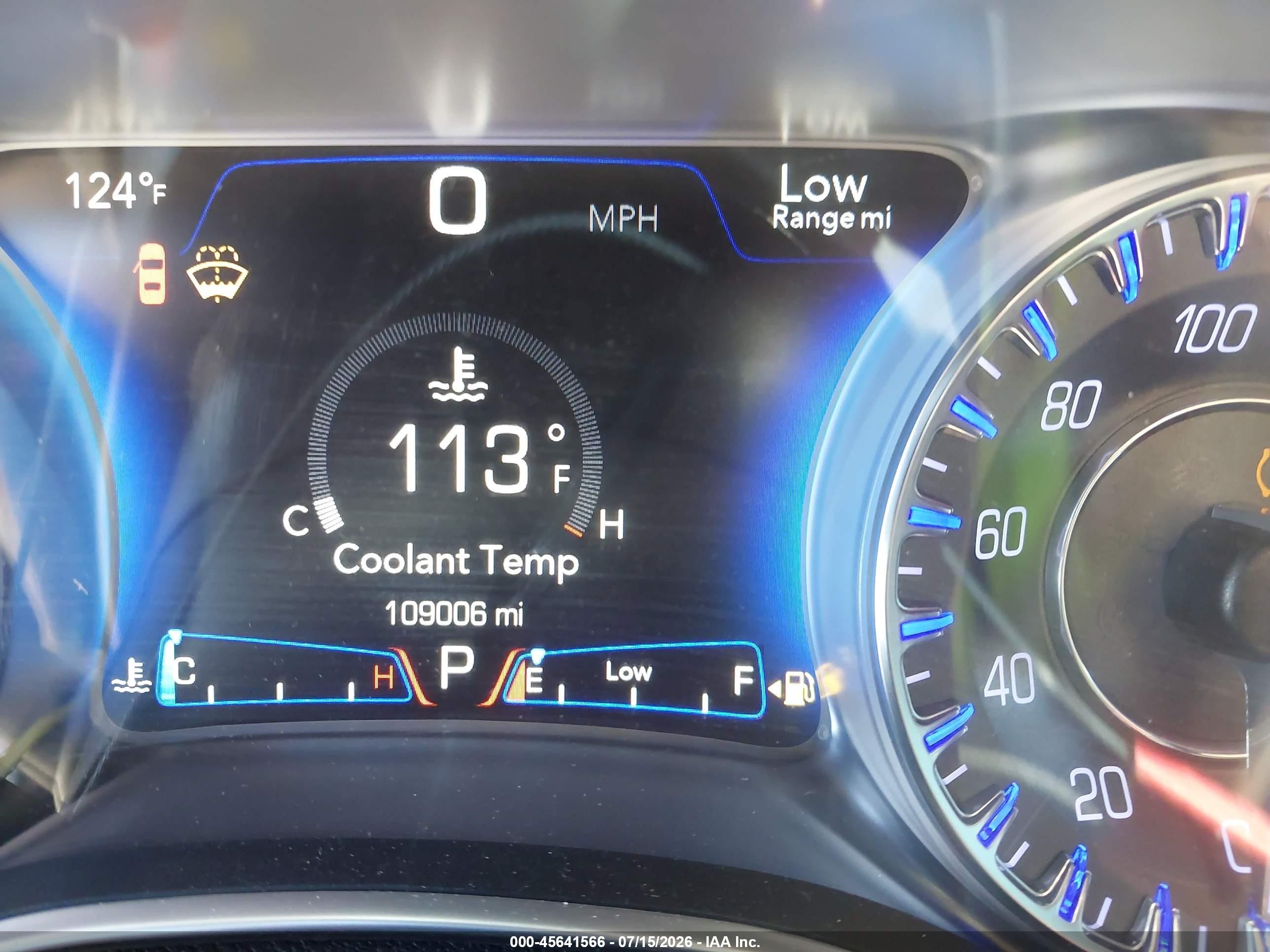 2015 Chrysler 300c Platinum Black vin: 2C3CCAPT5FH743627