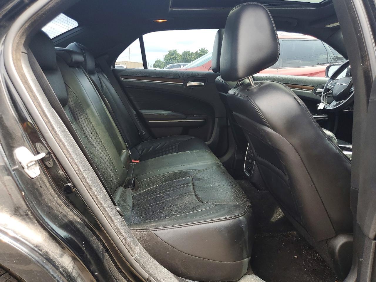 2015 Chrysler 300c Platinum Black vin: 2C3CCAPT5FH760234