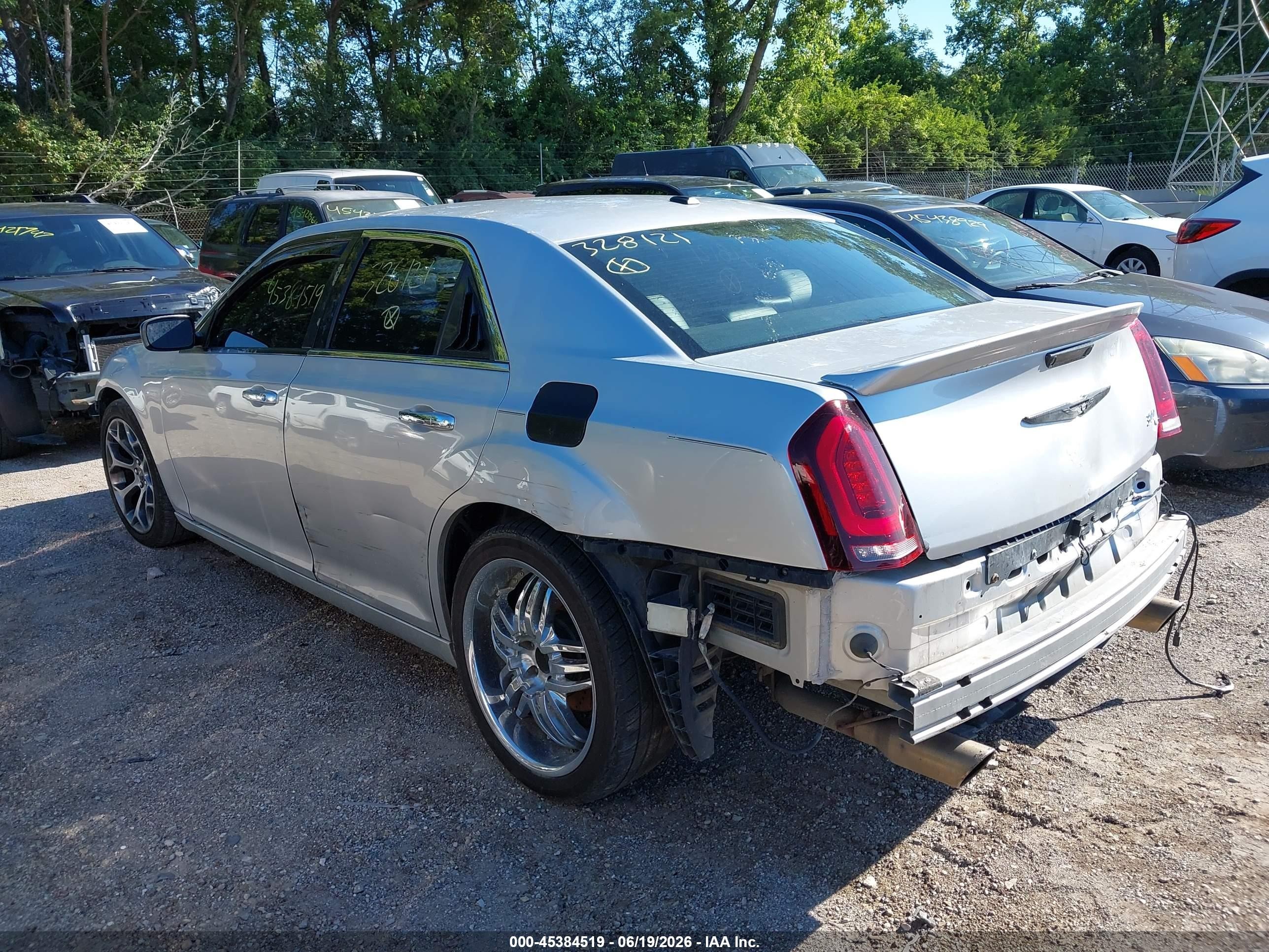2012 Chrysler 300c Luxury Series Silver vin: 2C3CCAPT7CH238121