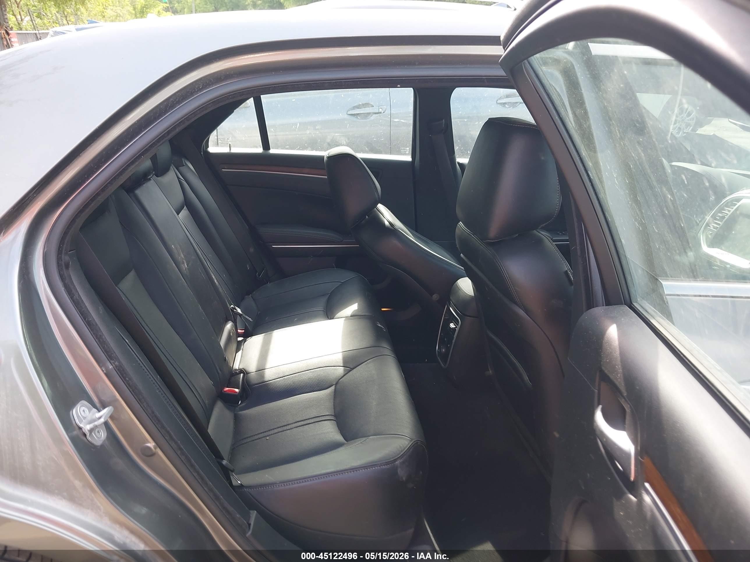 2012 Chrysler 300c Luxury Series Silver vin: 2C3CCAPT7CH313321
