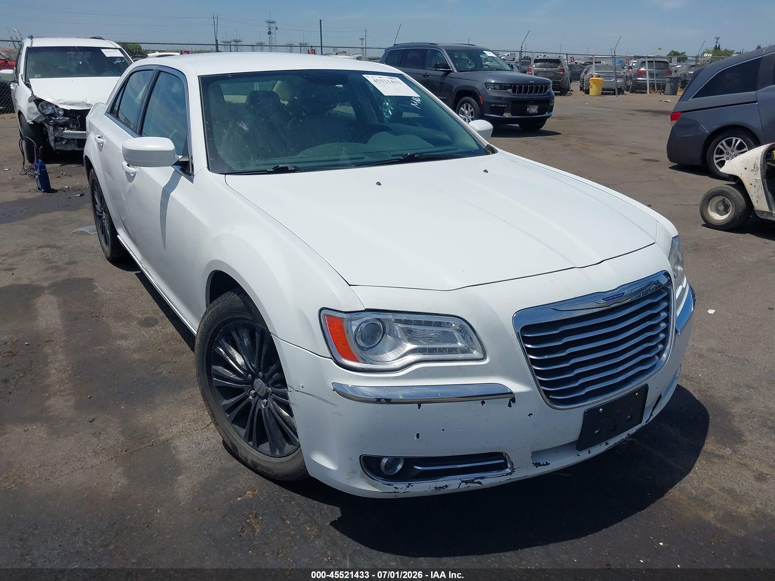 2013 Chrysler 300 Motown White vin: 2C3CCARG0DH533479